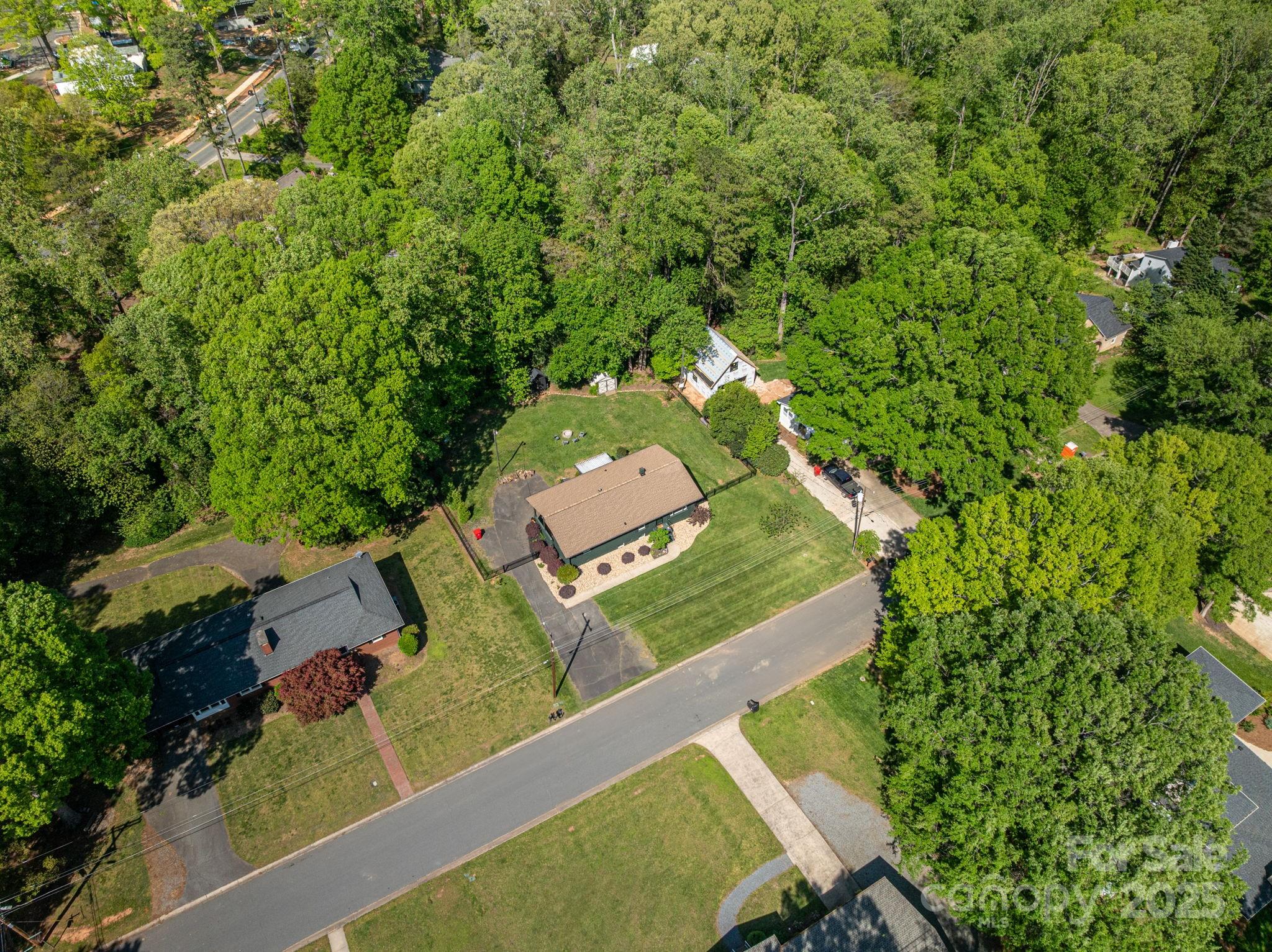 119 Meadowbrook Lane Property Photo 4