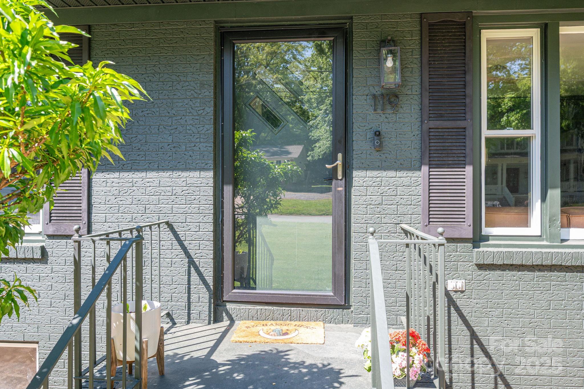 119 Meadowbrook Lane Property Photo 8