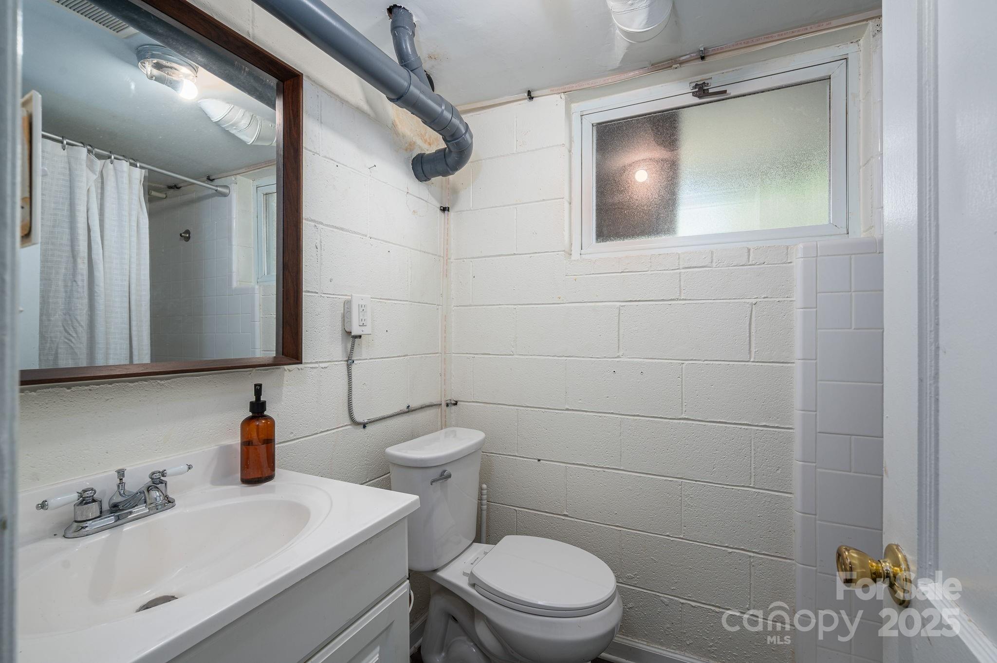 119 Meadowbrook Lane Property Photo 34