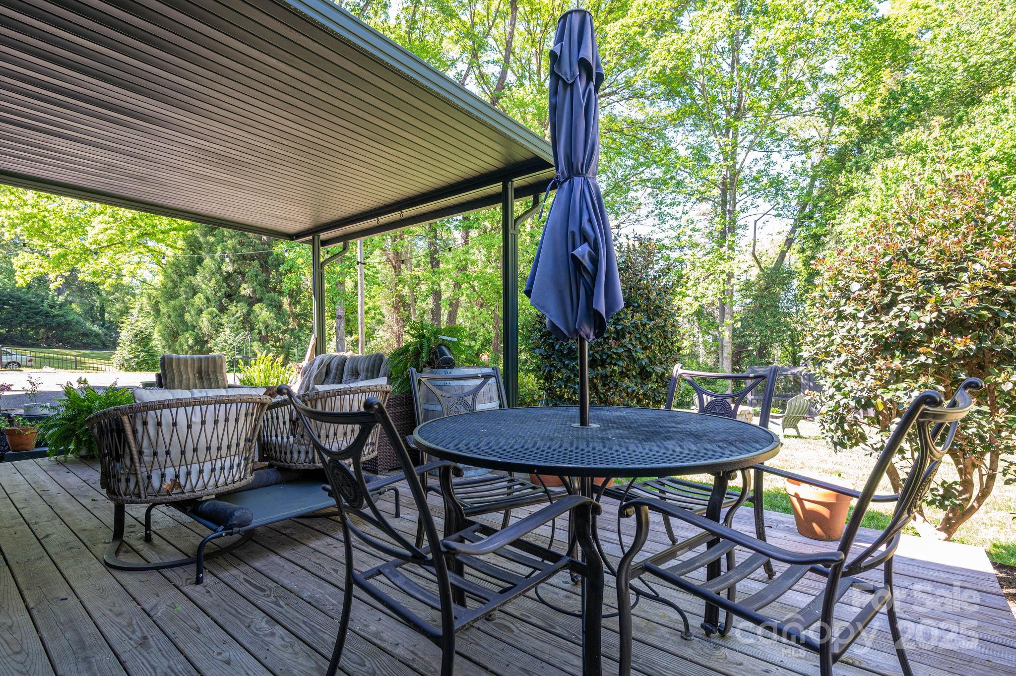 119 Meadowbrook Lane Property Photo 42
