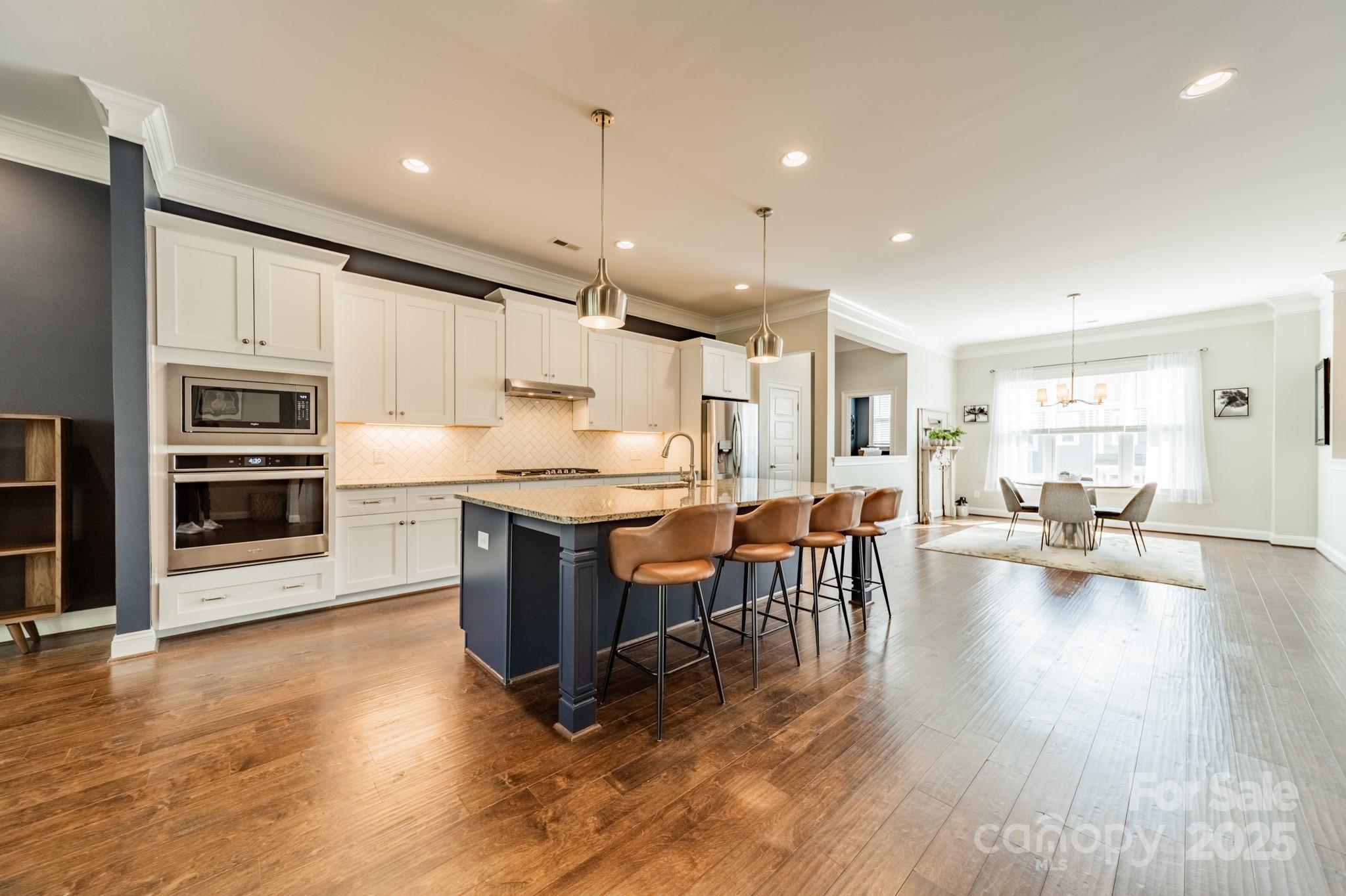 15133 Rocky Bluff Loop Property Photo 9