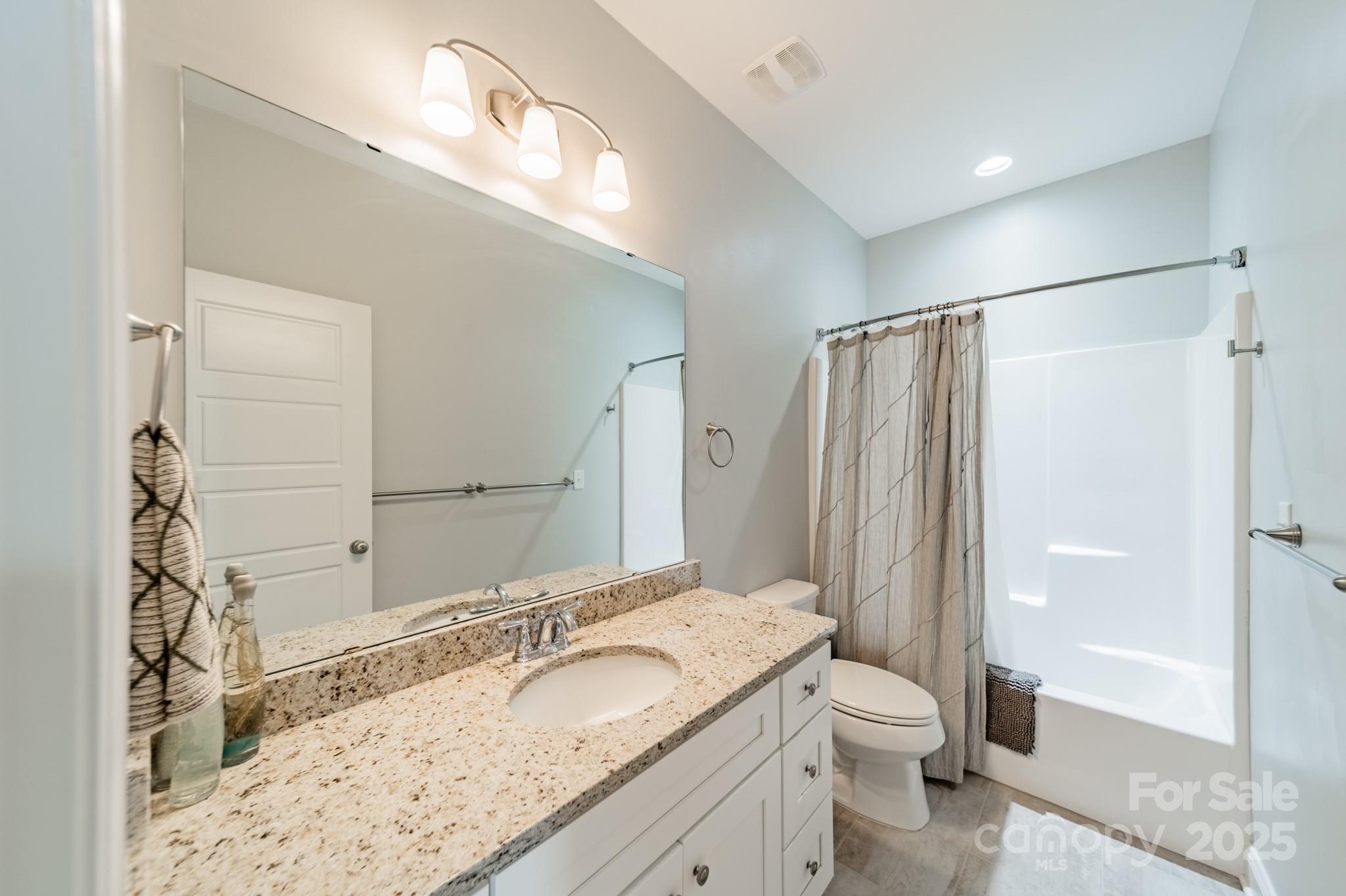 15133 Rocky Bluff Loop Property Photo 23