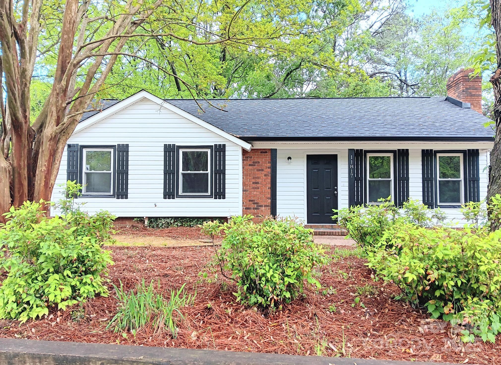 11817 Five Cedars Road Property Photo