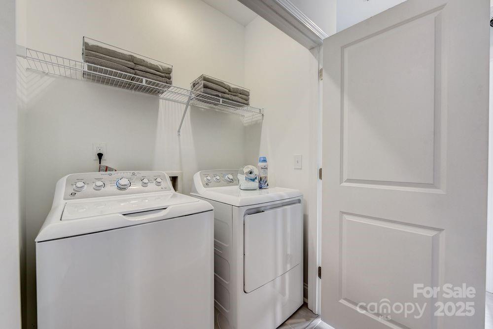 729 Hoke Lane Property Photo 23