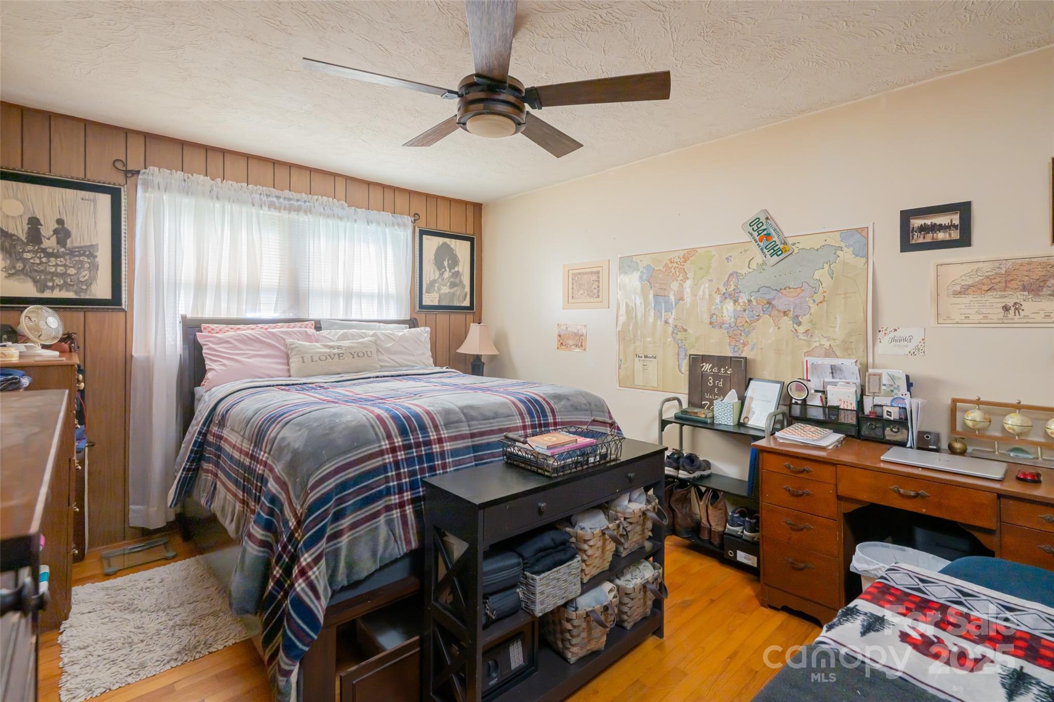527 Glasgow Lane Property Photo 8
