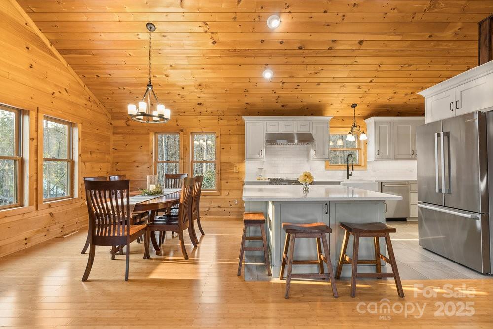 502 Caledonia Loop Property Photo 11