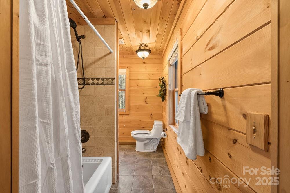 502 Caledonia Loop Property Photo 16
