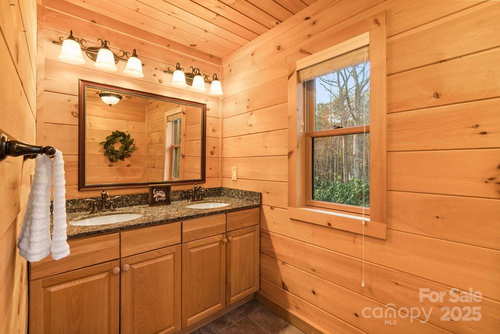 502 Caledonia Loop Property Photo 17