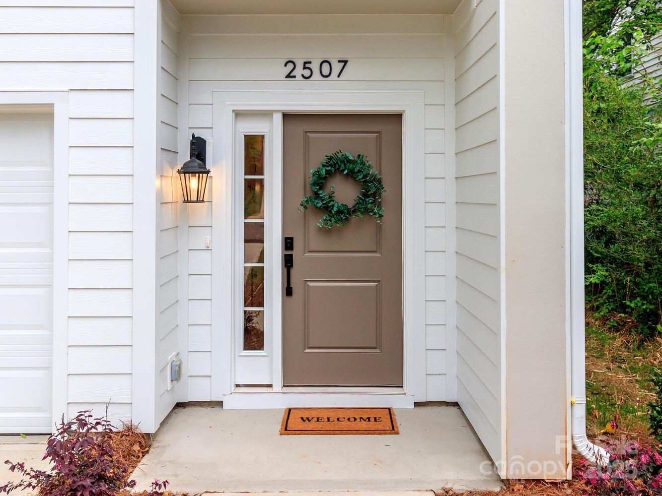 2507 Elon Street Property Photo 2