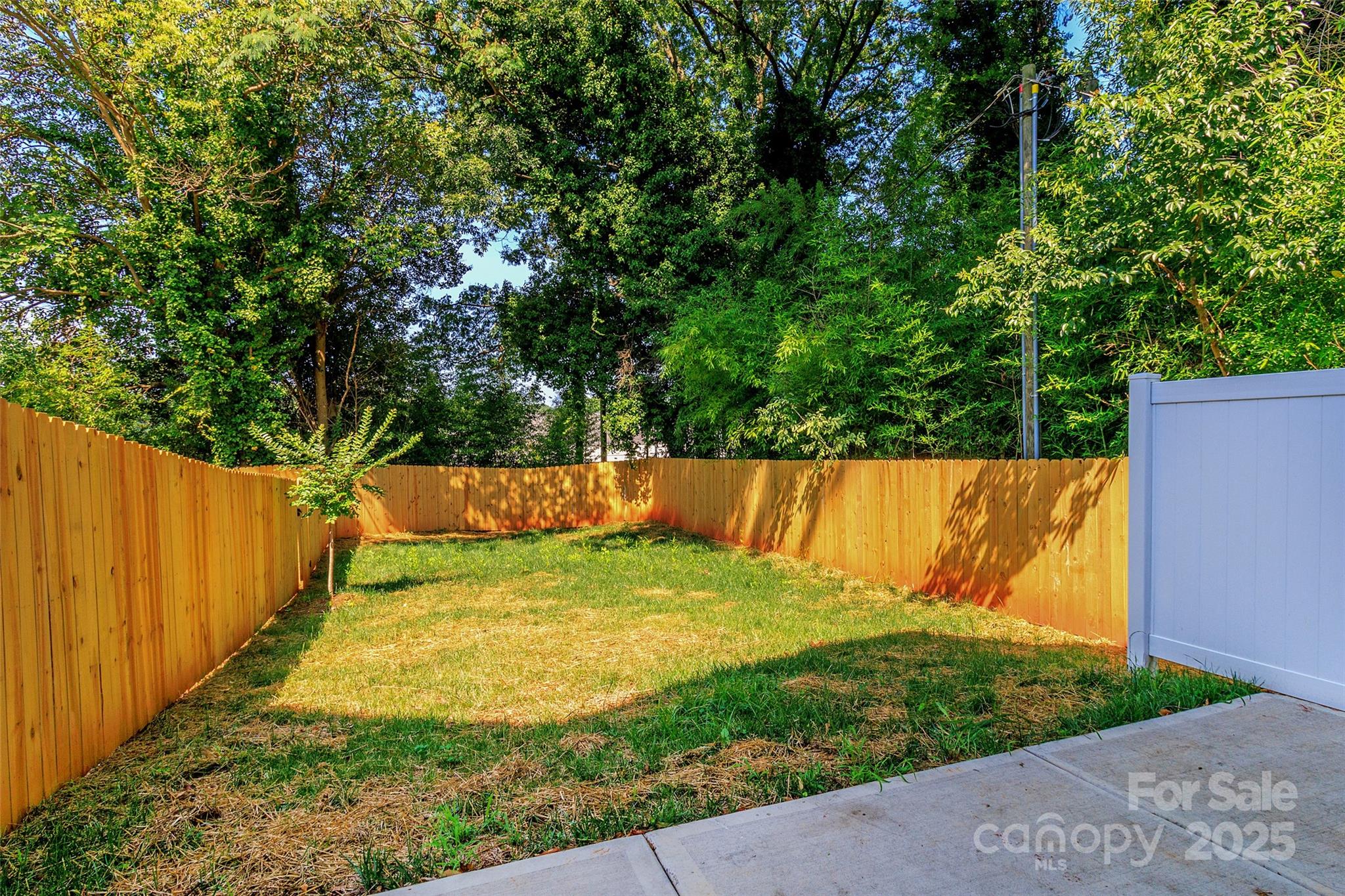 2507 Elon Street Property Photo 33