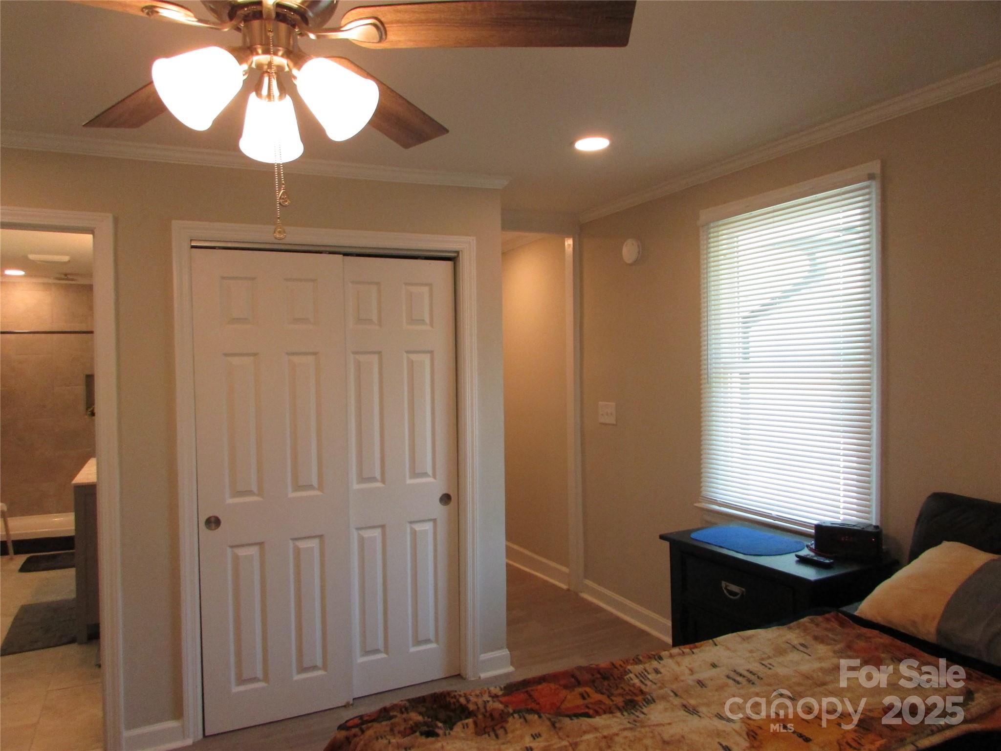 412 E Broad Street Property Photo 23