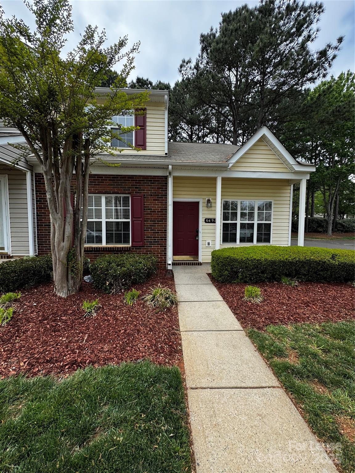 6491 Saint Bernard Way Property Photo