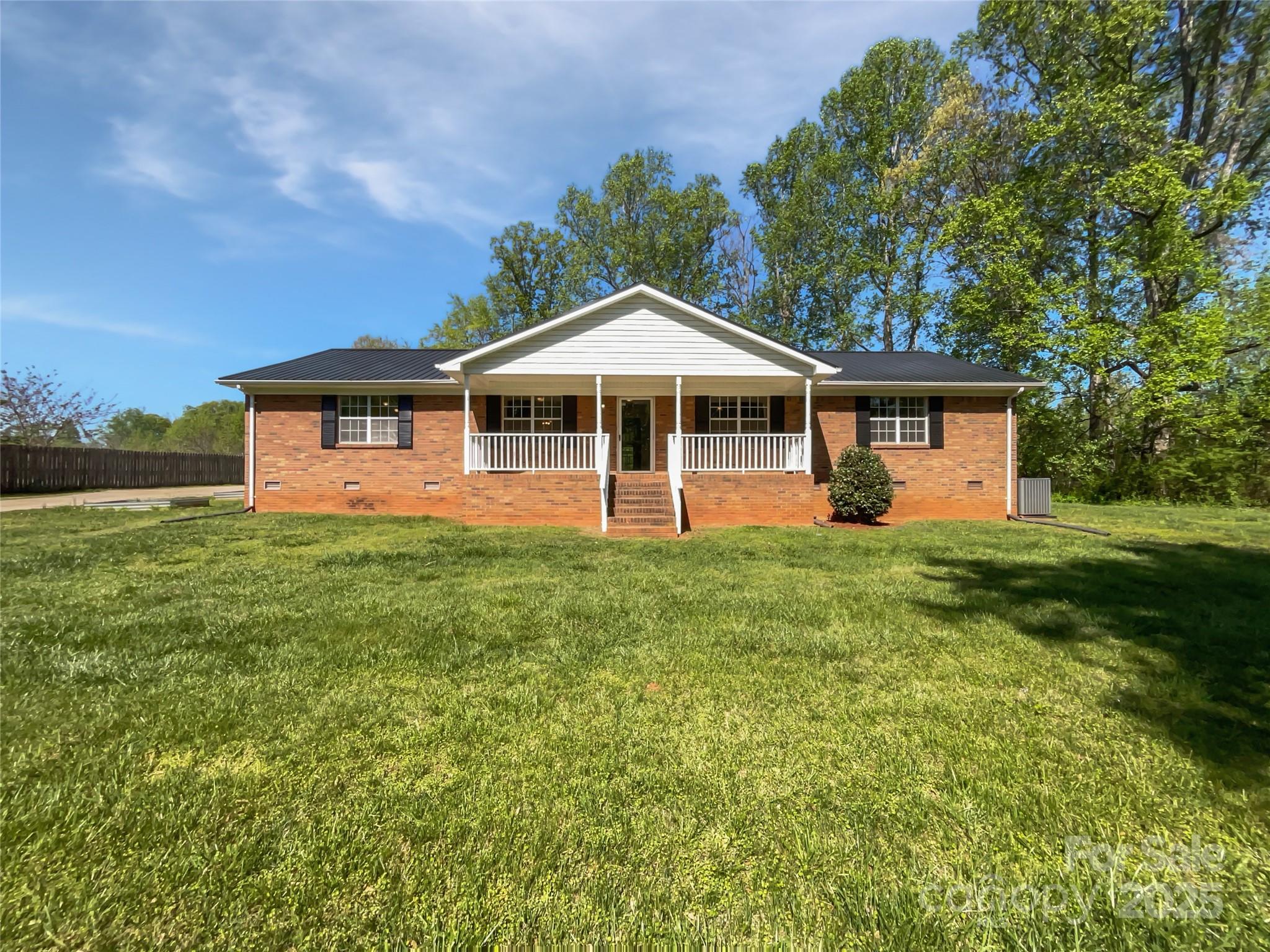 2035 Mauney Road Property Photo