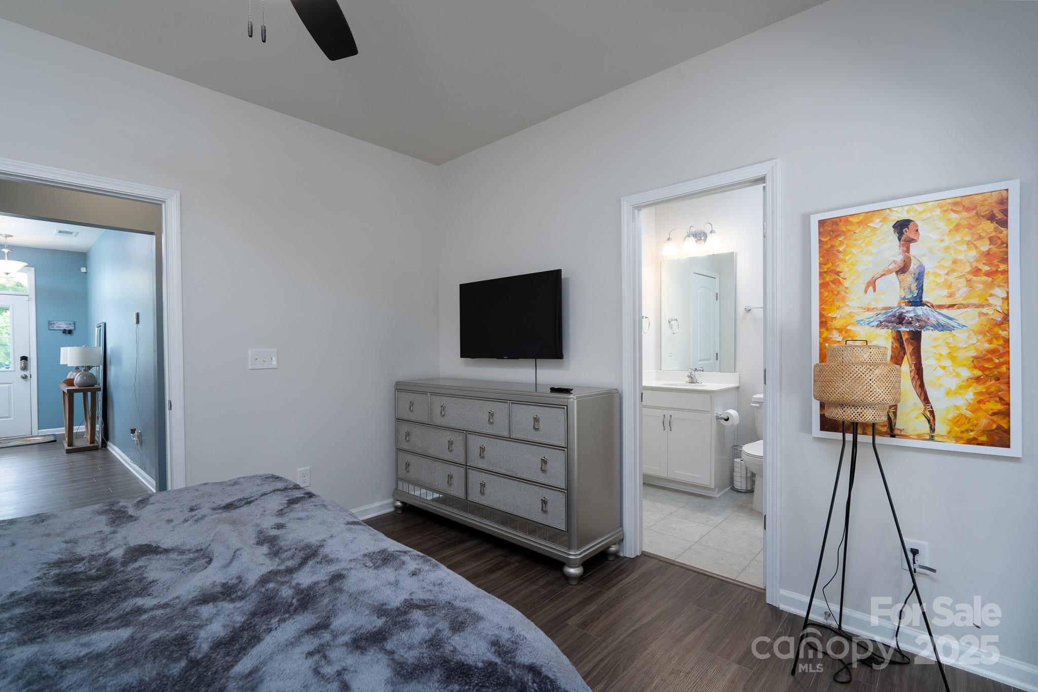 2932 Pirates Place Property Photo 7