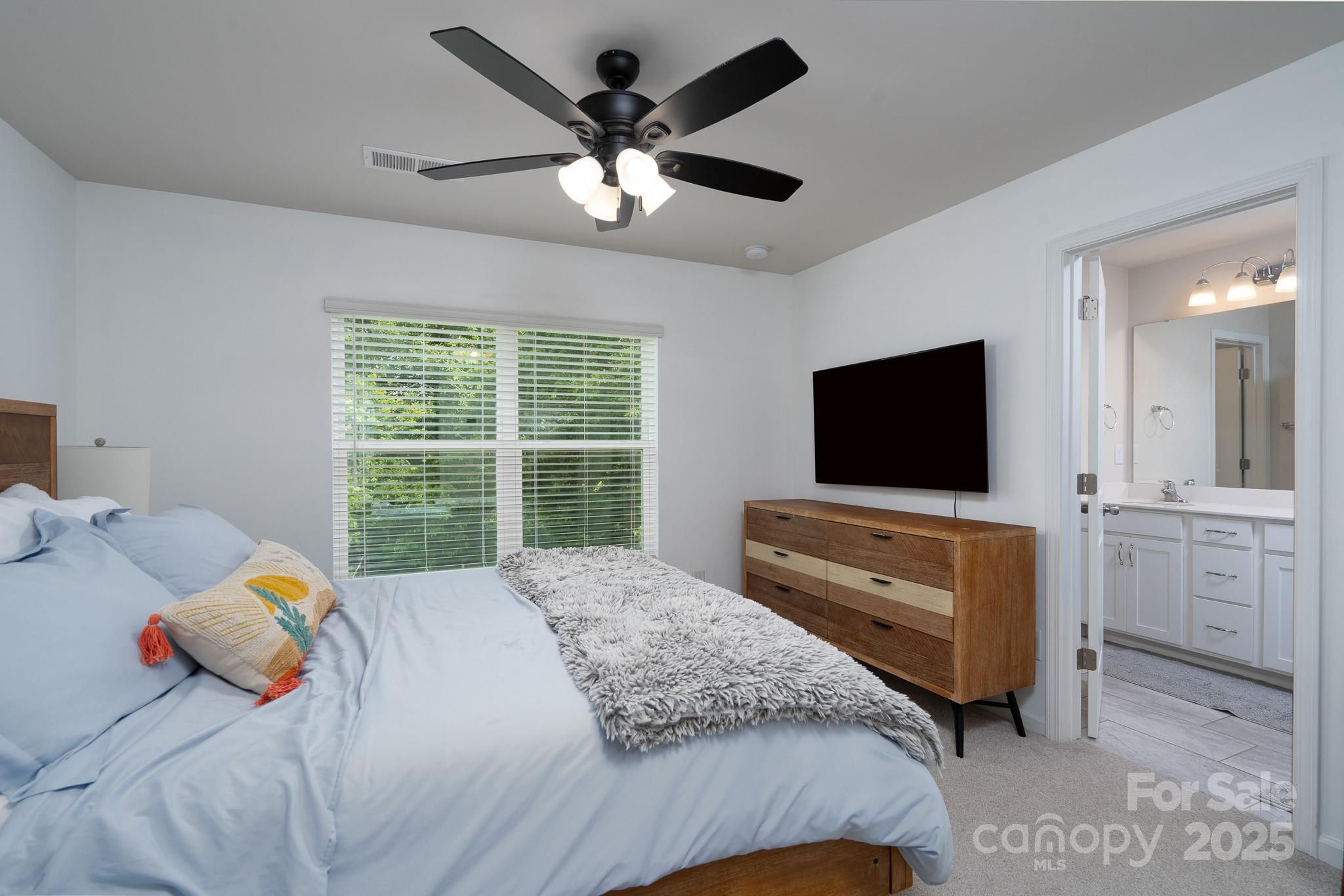 2932 Pirates Place Property Photo 12