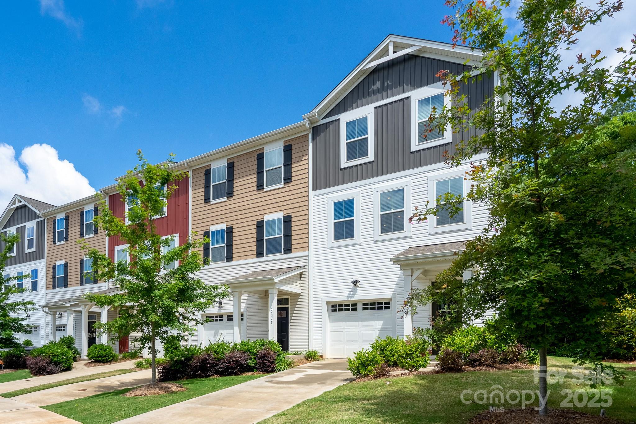 2932 Pirates Place Property Photo 34