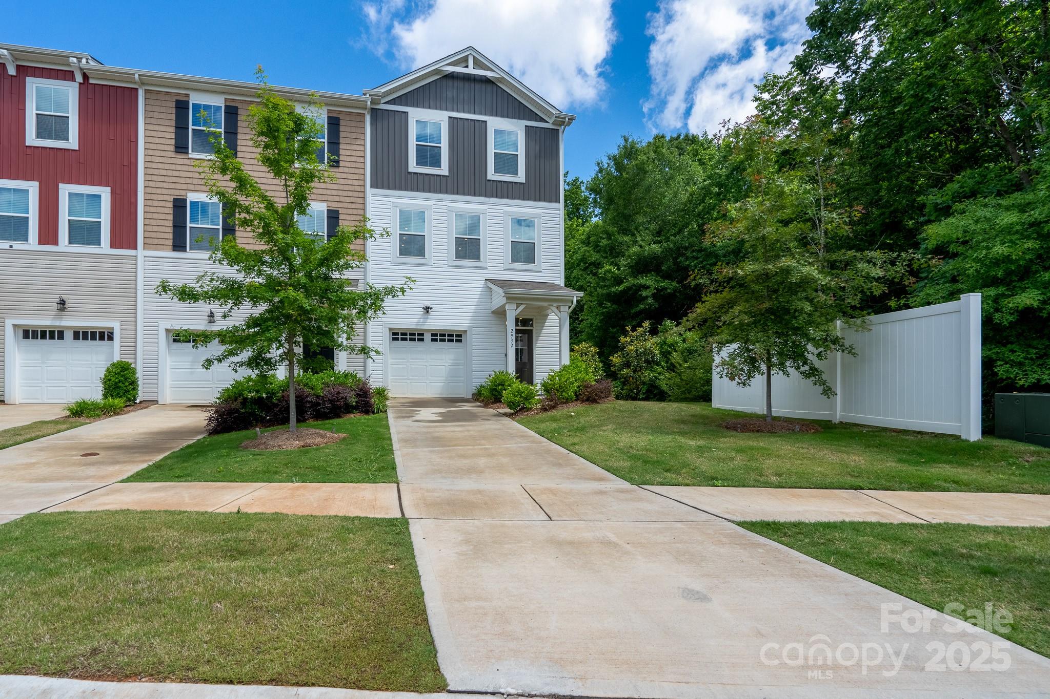 2932 Pirates Place Property Photo 36