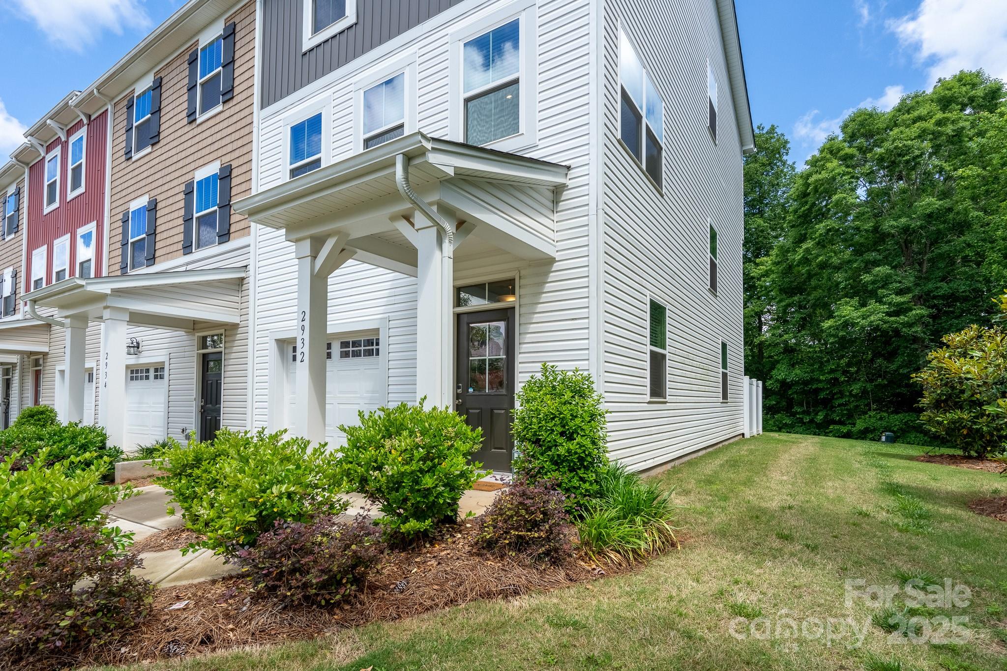 2932 Pirates Place Property Photo 38