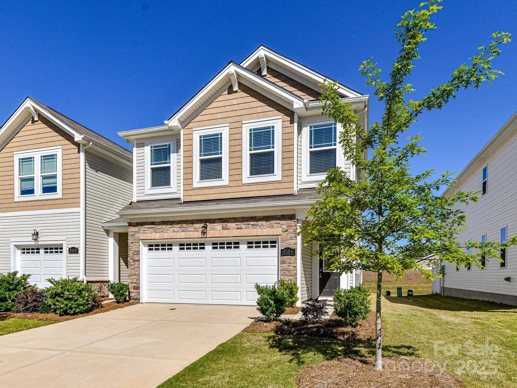 9134 Northfield Crossing Drive Property Photo 1