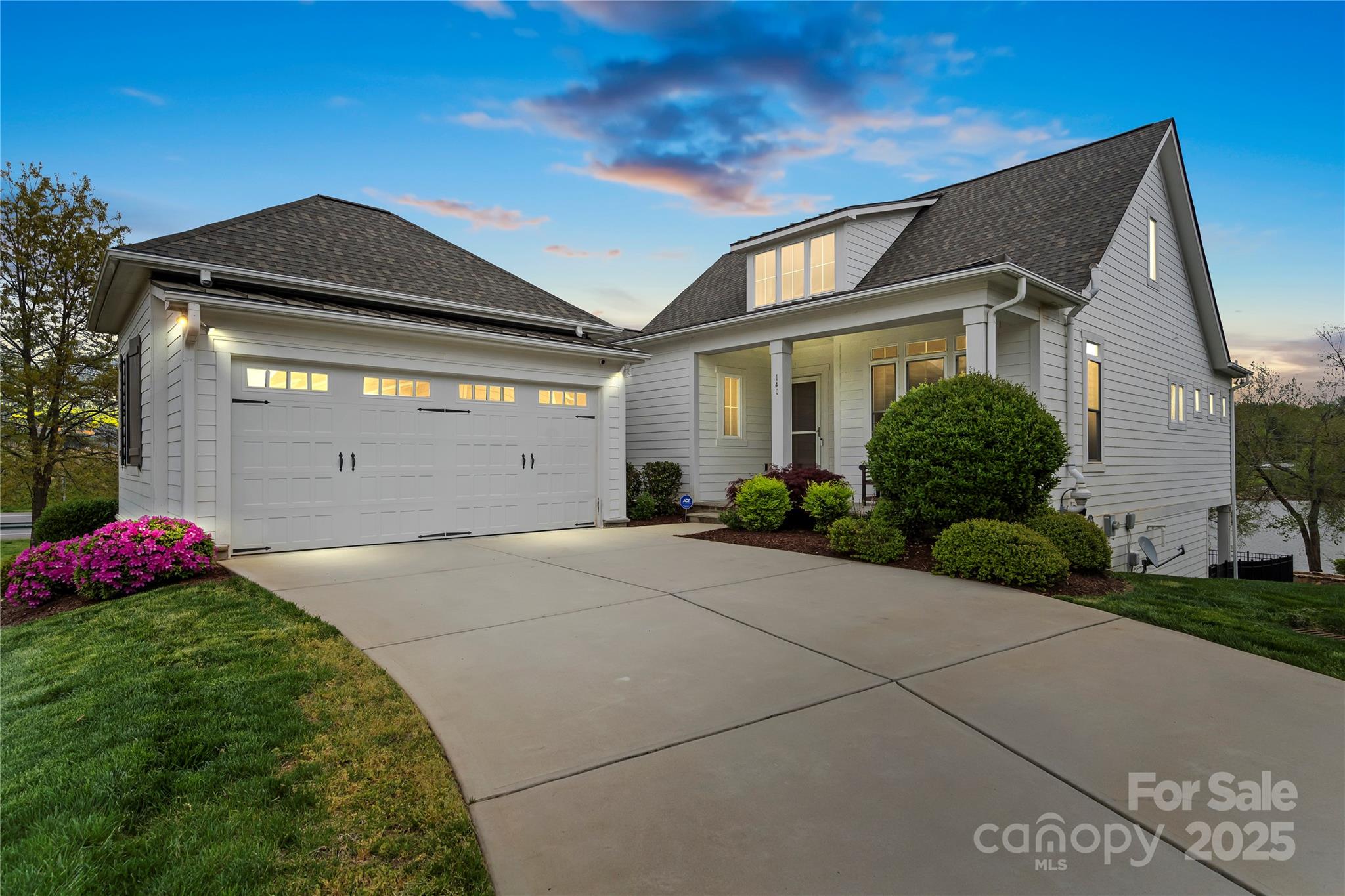 140 Sisters Cove Court Property Photo