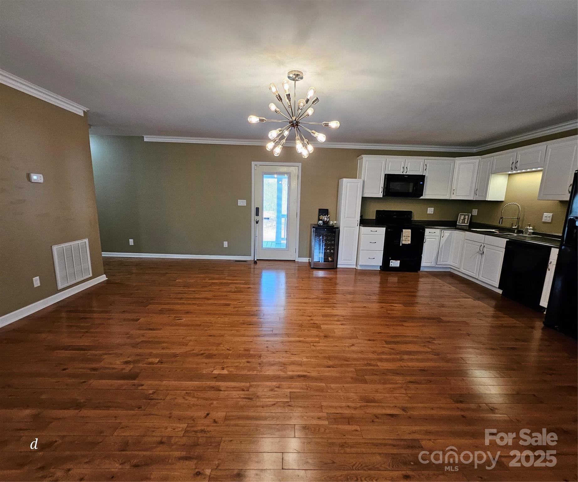 118 Knight Lane Property Photo 10