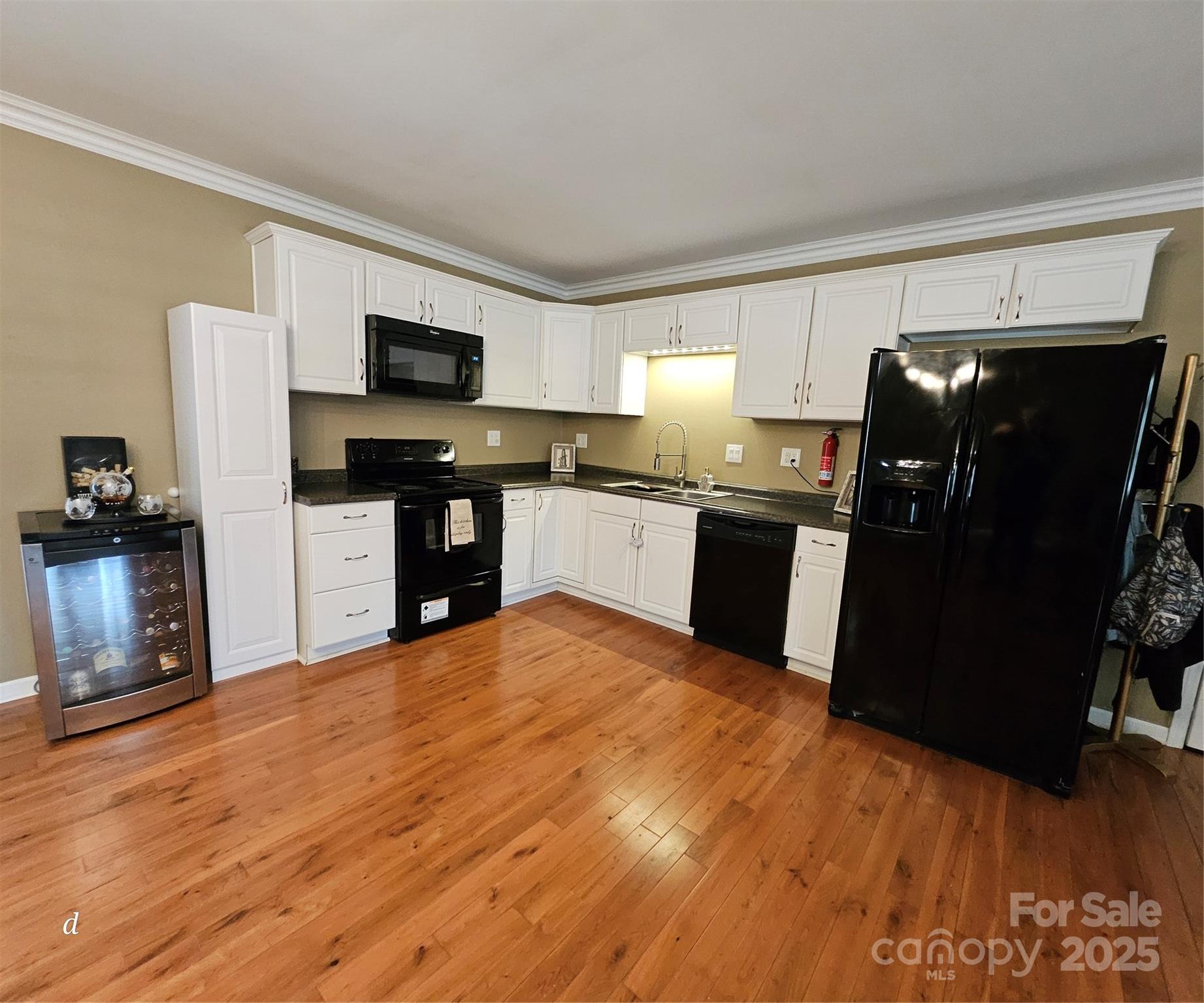 118 Knight Lane Property Photo 11