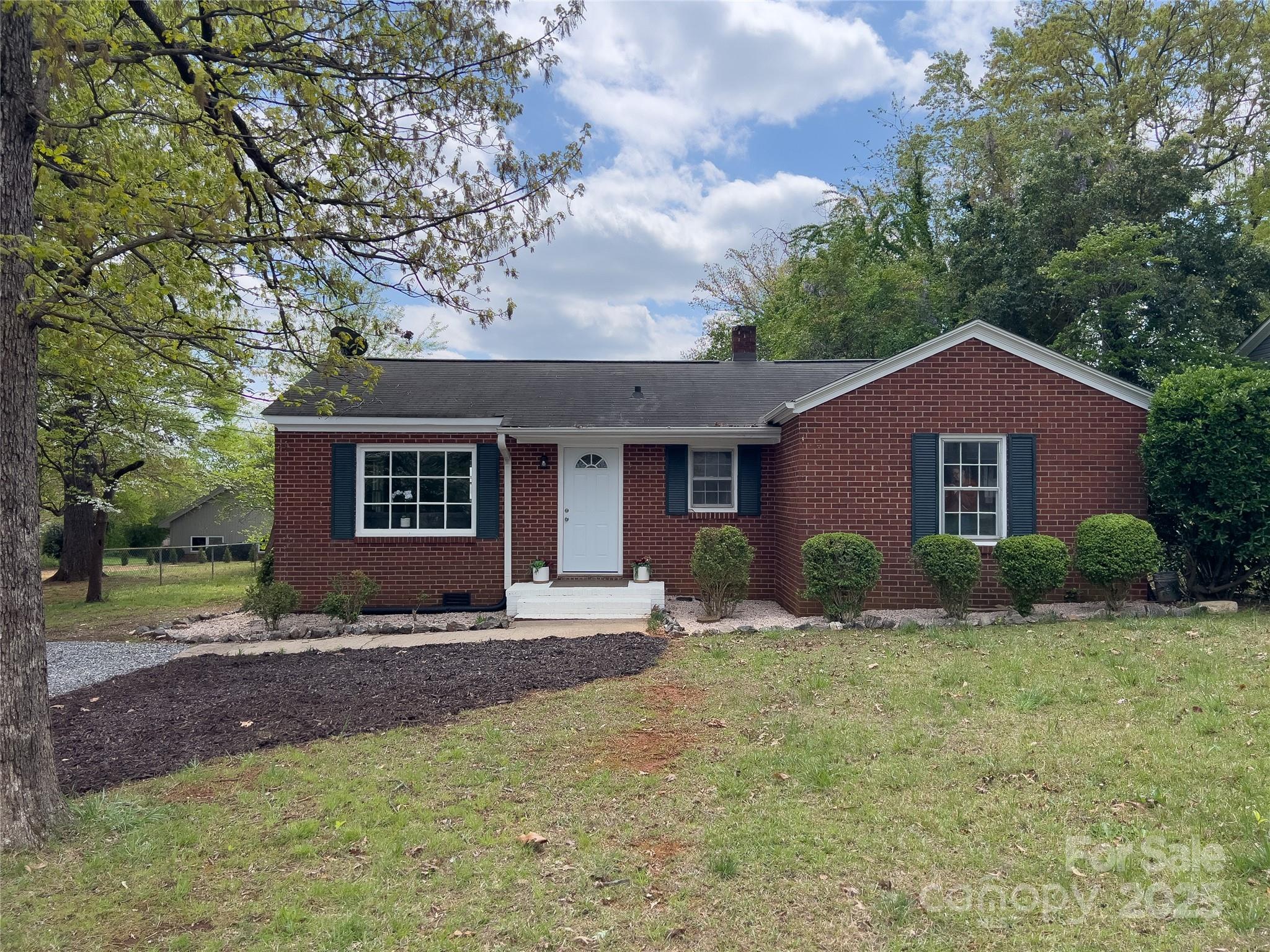 Statesville Real Estate Listings Main Image