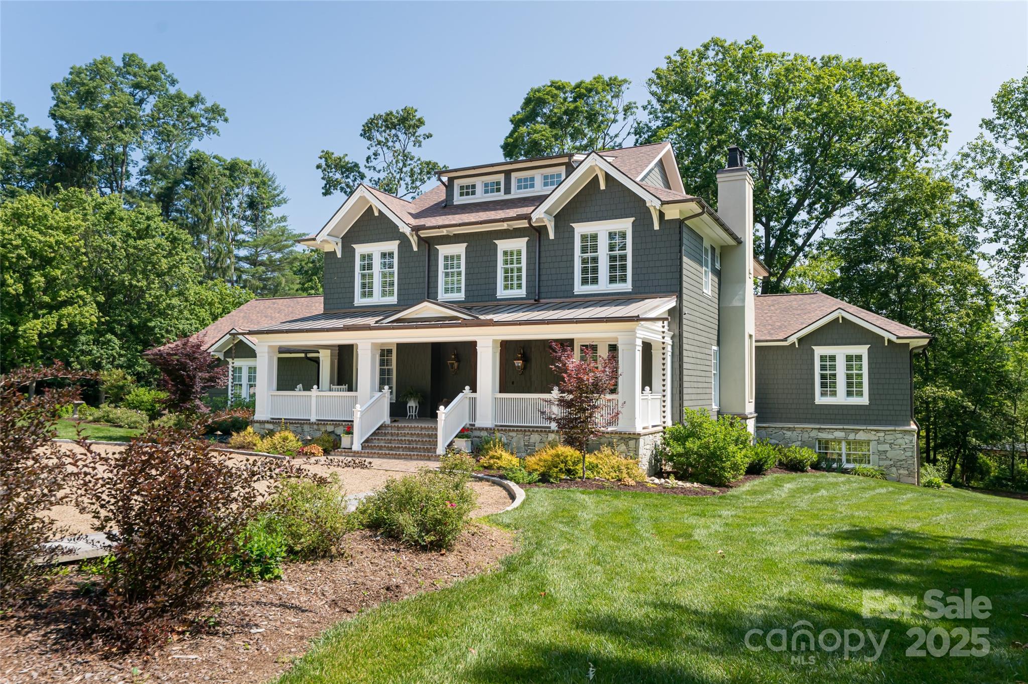 1 Cedar Chine Drive Property Photo 1