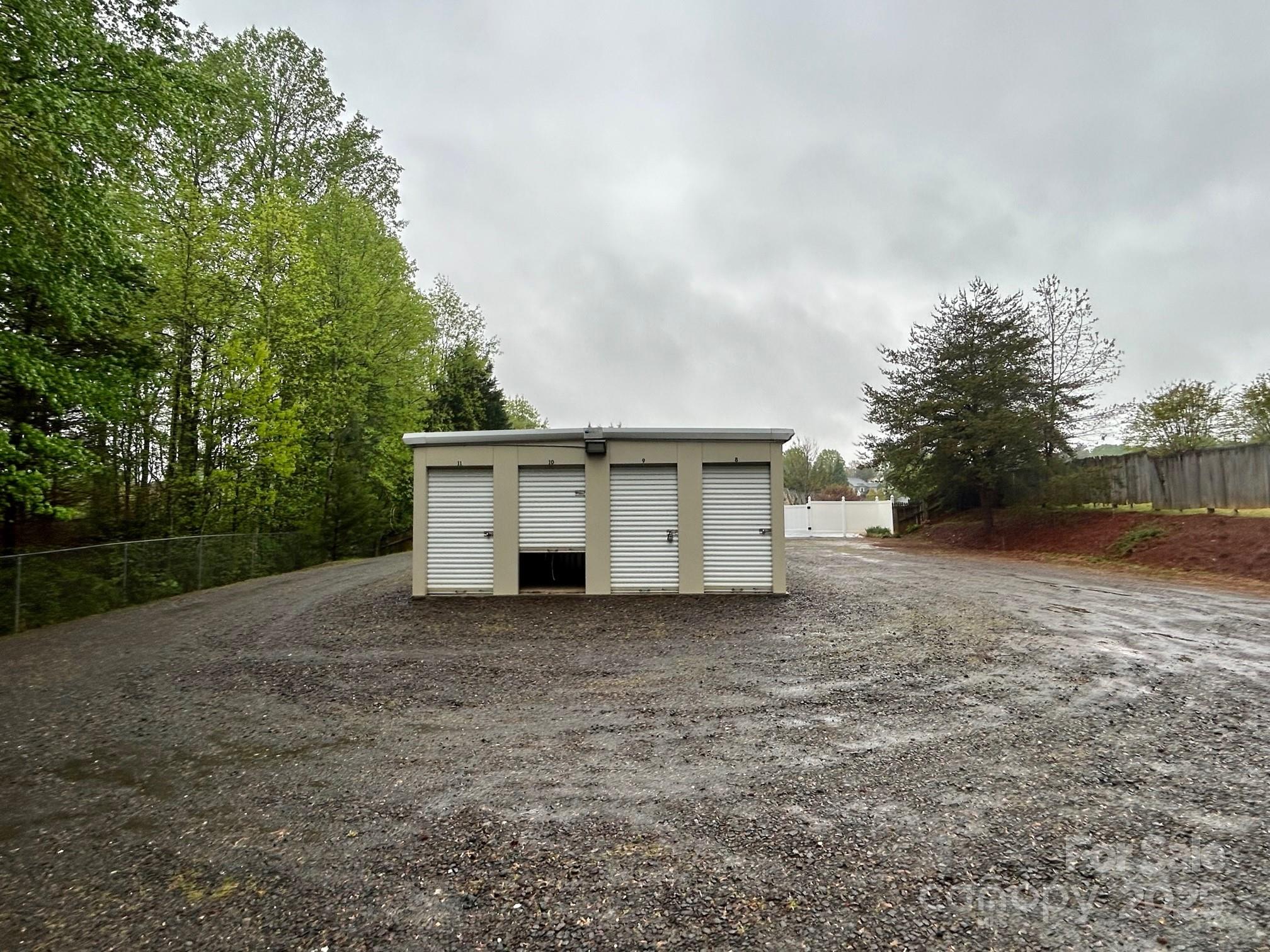 149 Millwright Court Property Photo 3