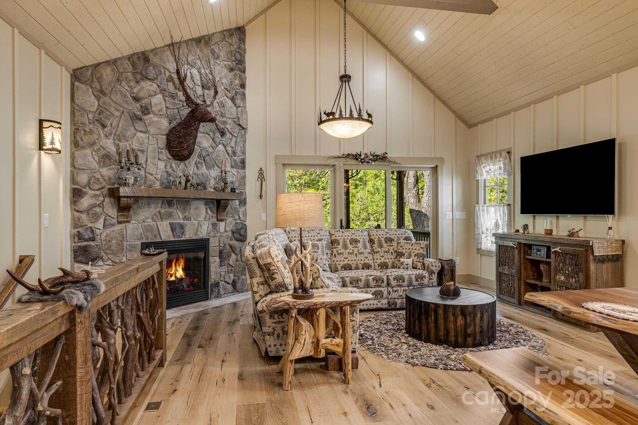 36 Chimney Stone Way Property Photo 5