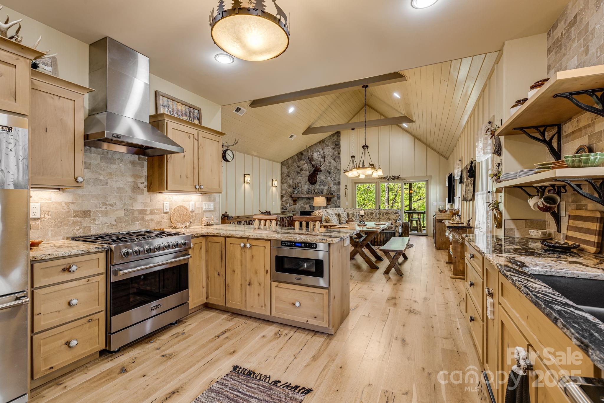 36 Chimney Stone Way Property Photo 12