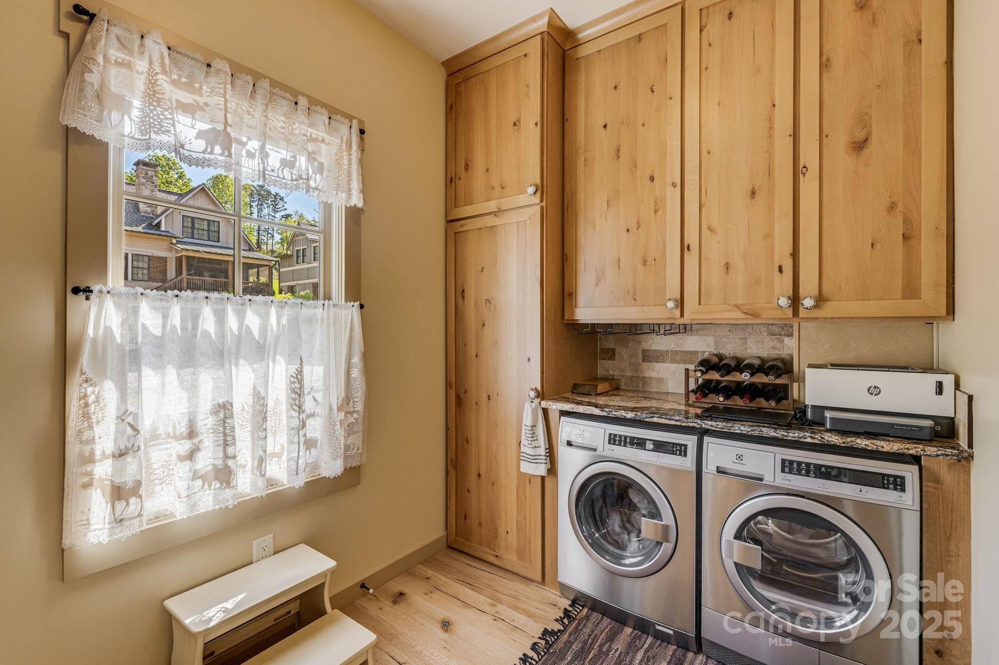 36 Chimney Stone Way Property Photo 14