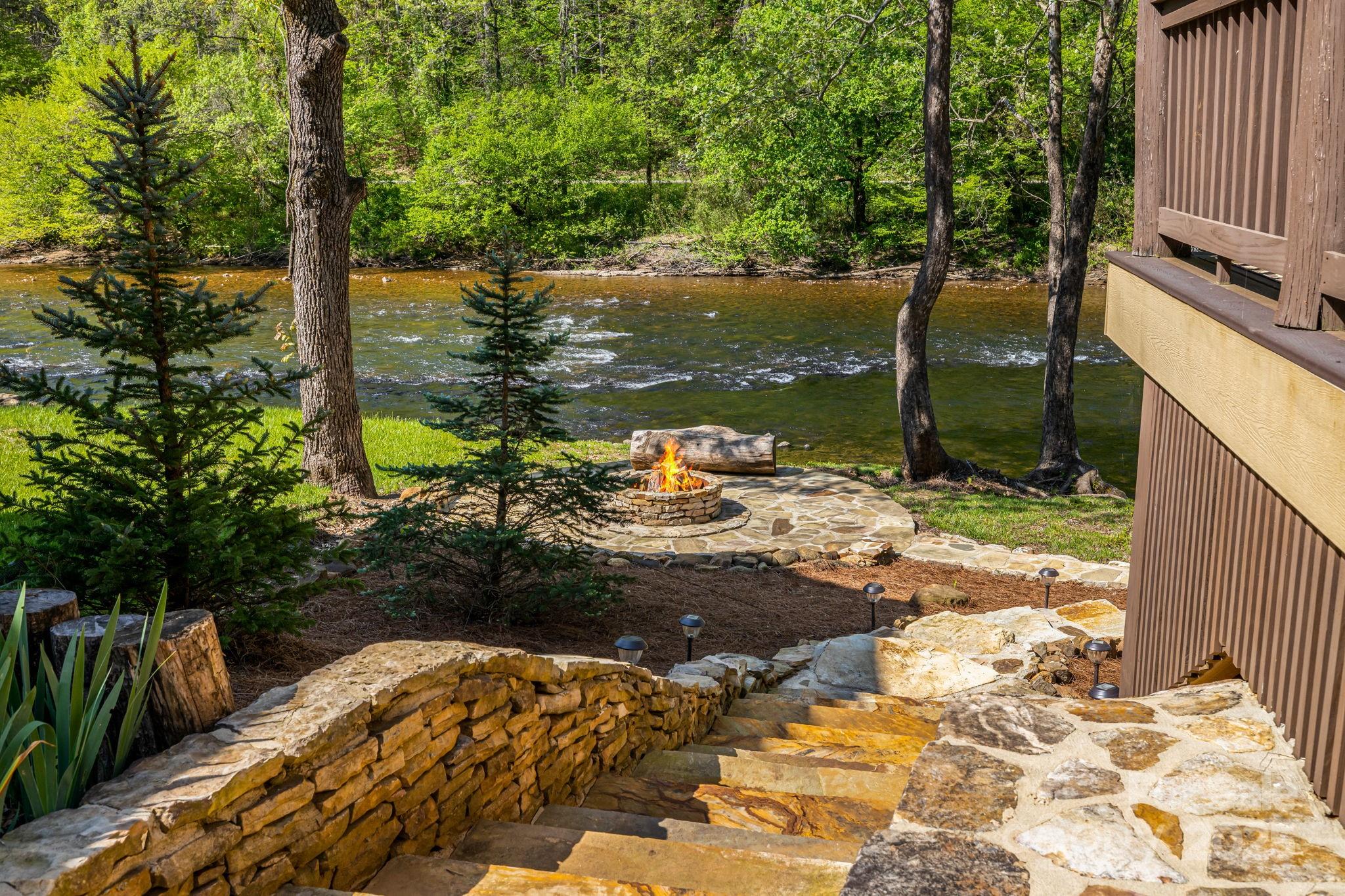 36 Chimney Stone Way Property Photo 37