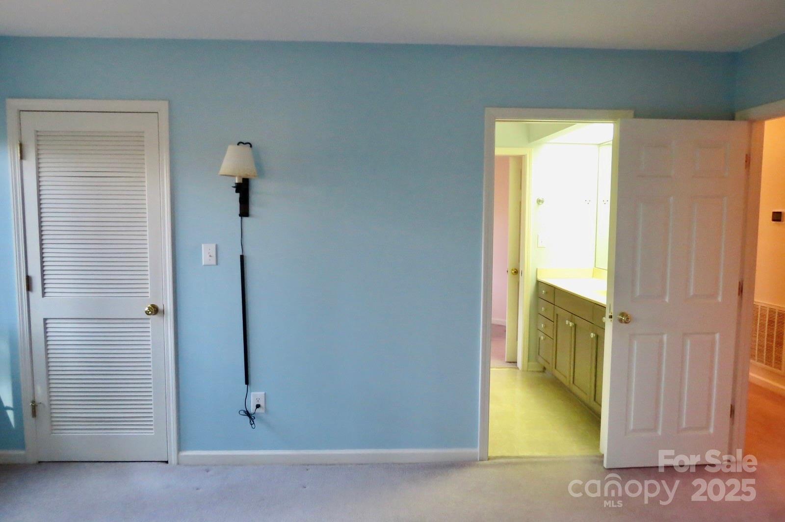 422 Lakeside Drive L015, L016 Property Photo 29