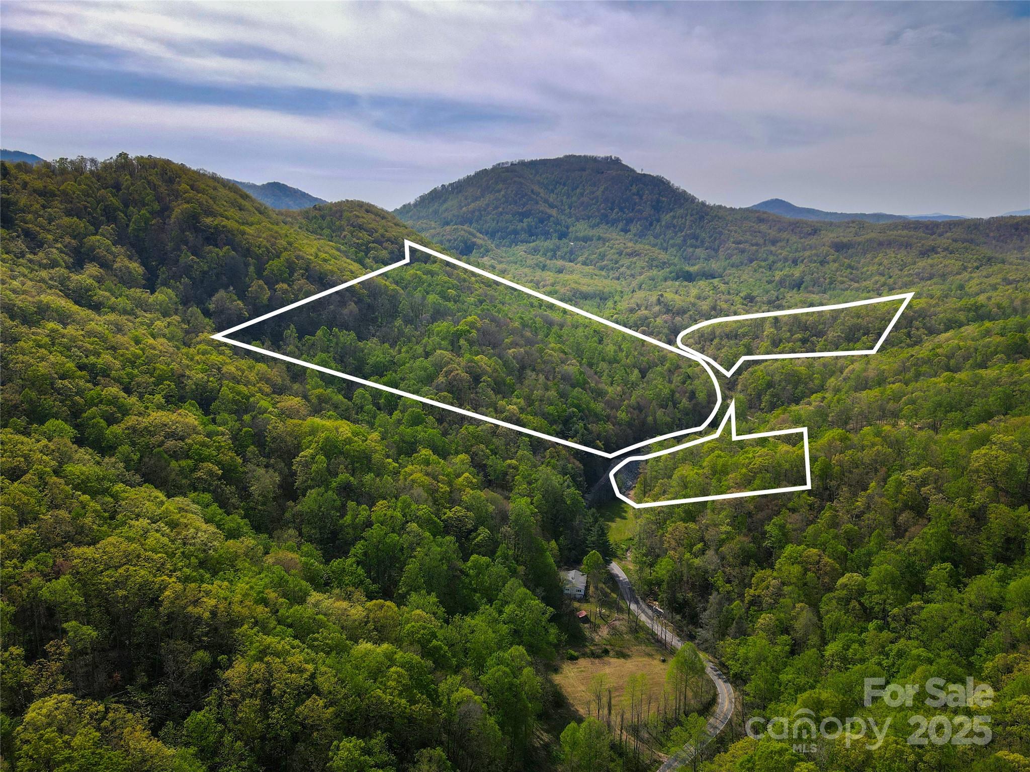 000 Cedar Creek Road Property Photo 3