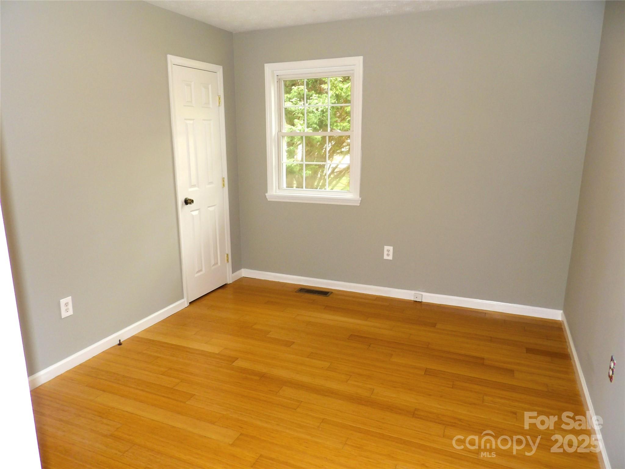 106 Pinetree Drive Property Photo 15