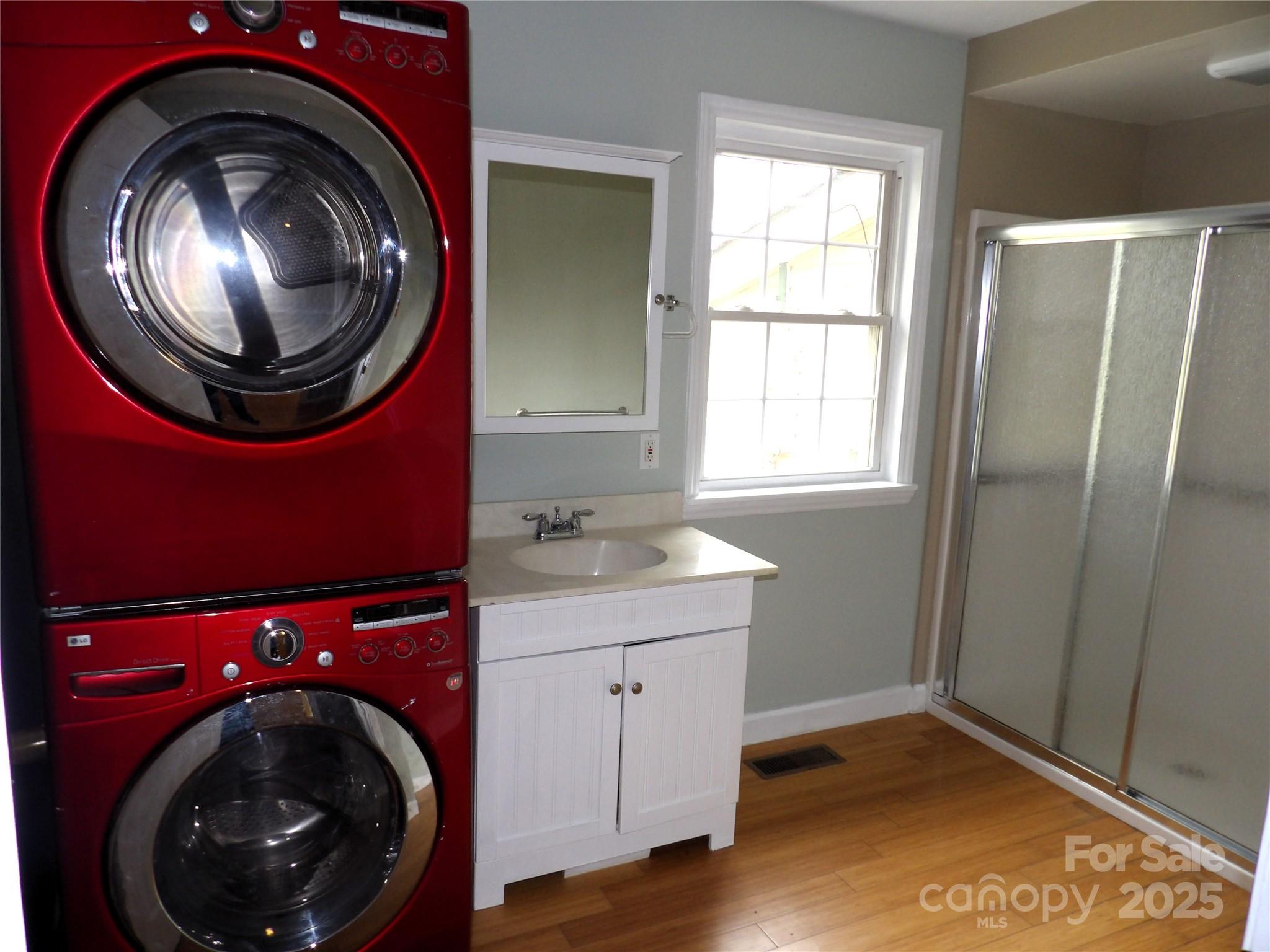 106 Pinetree Drive Property Photo 17