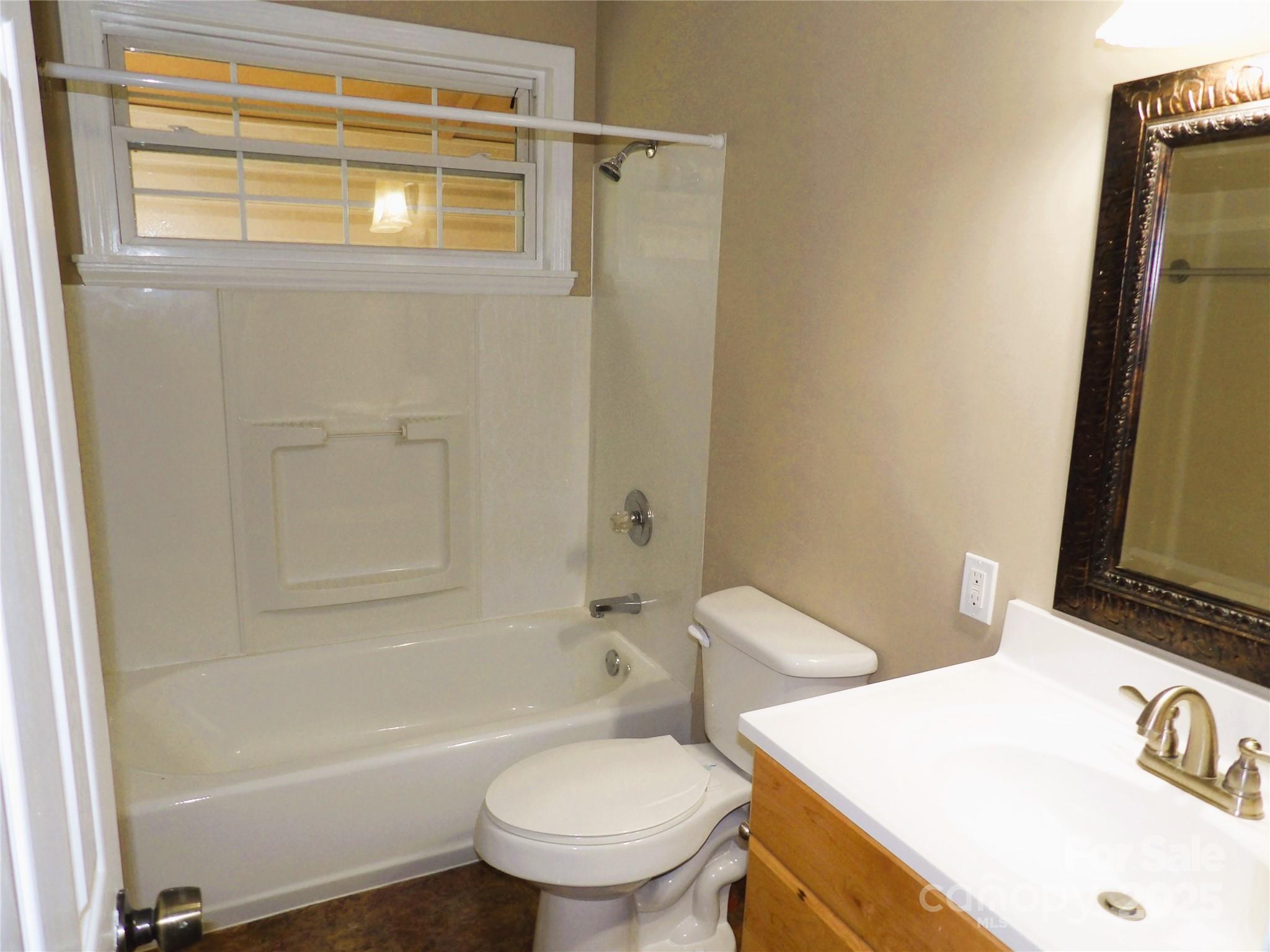 106 Pinetree Drive Property Photo 18