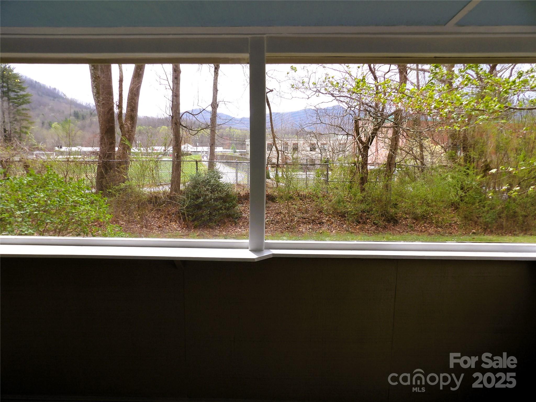 106 Pinetree Drive Property Photo 22