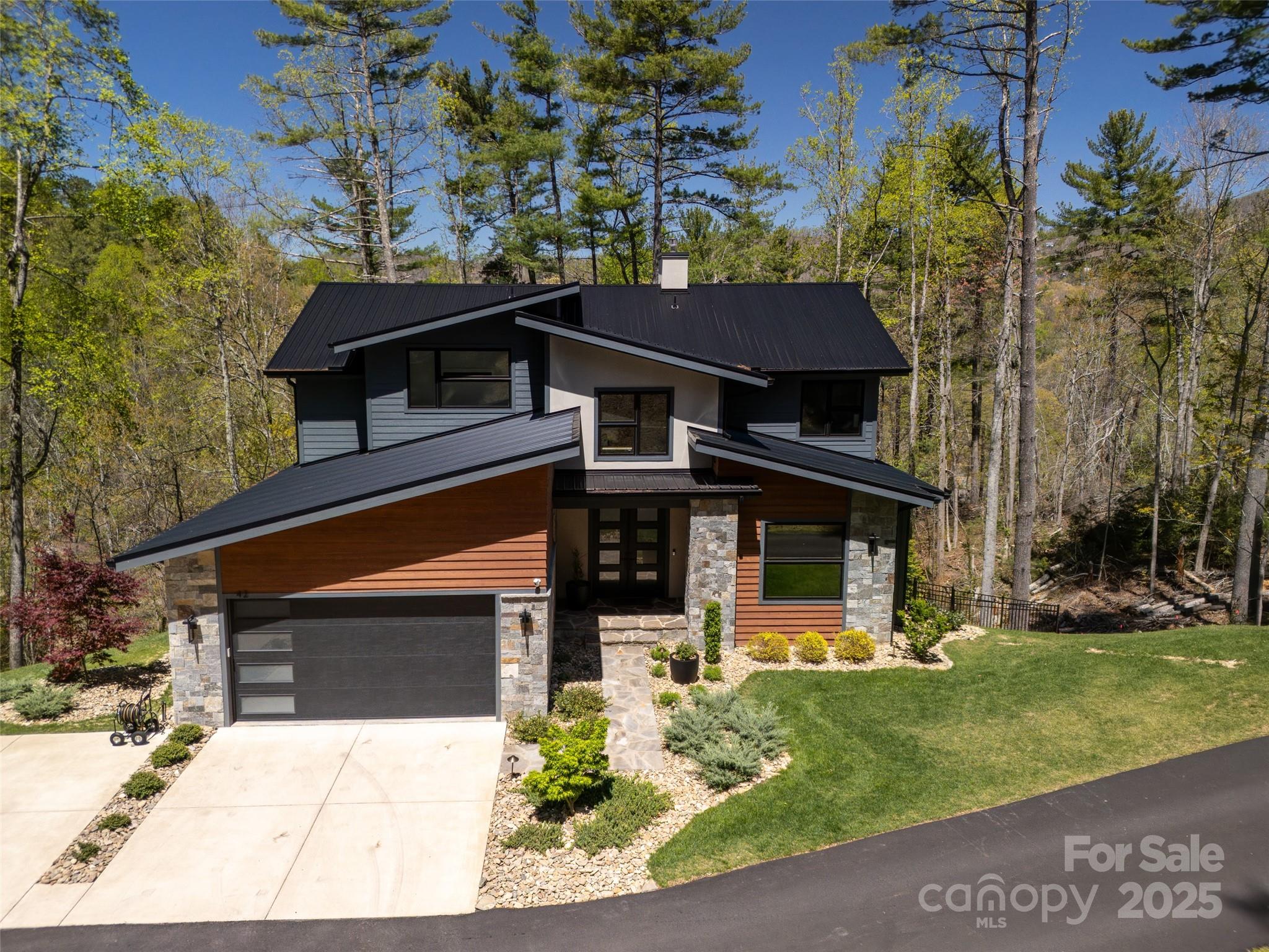 42 Spring Cove Road Property Photo
