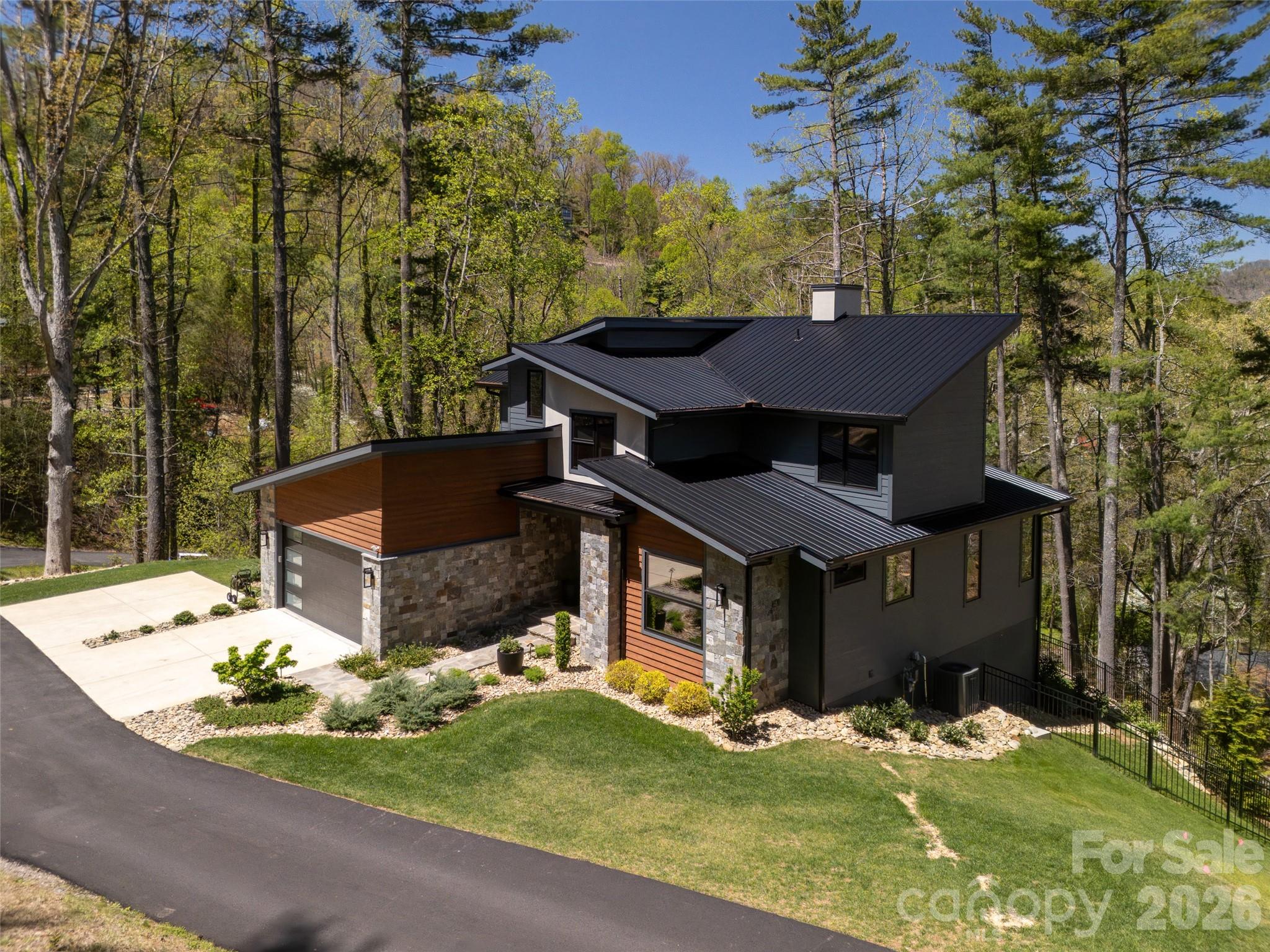 42 Spring Cove Road Property Photo 6