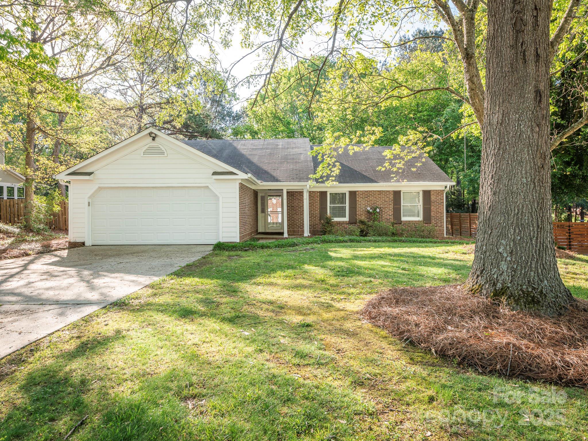 8718 Rittenhouse Circle Property Photo