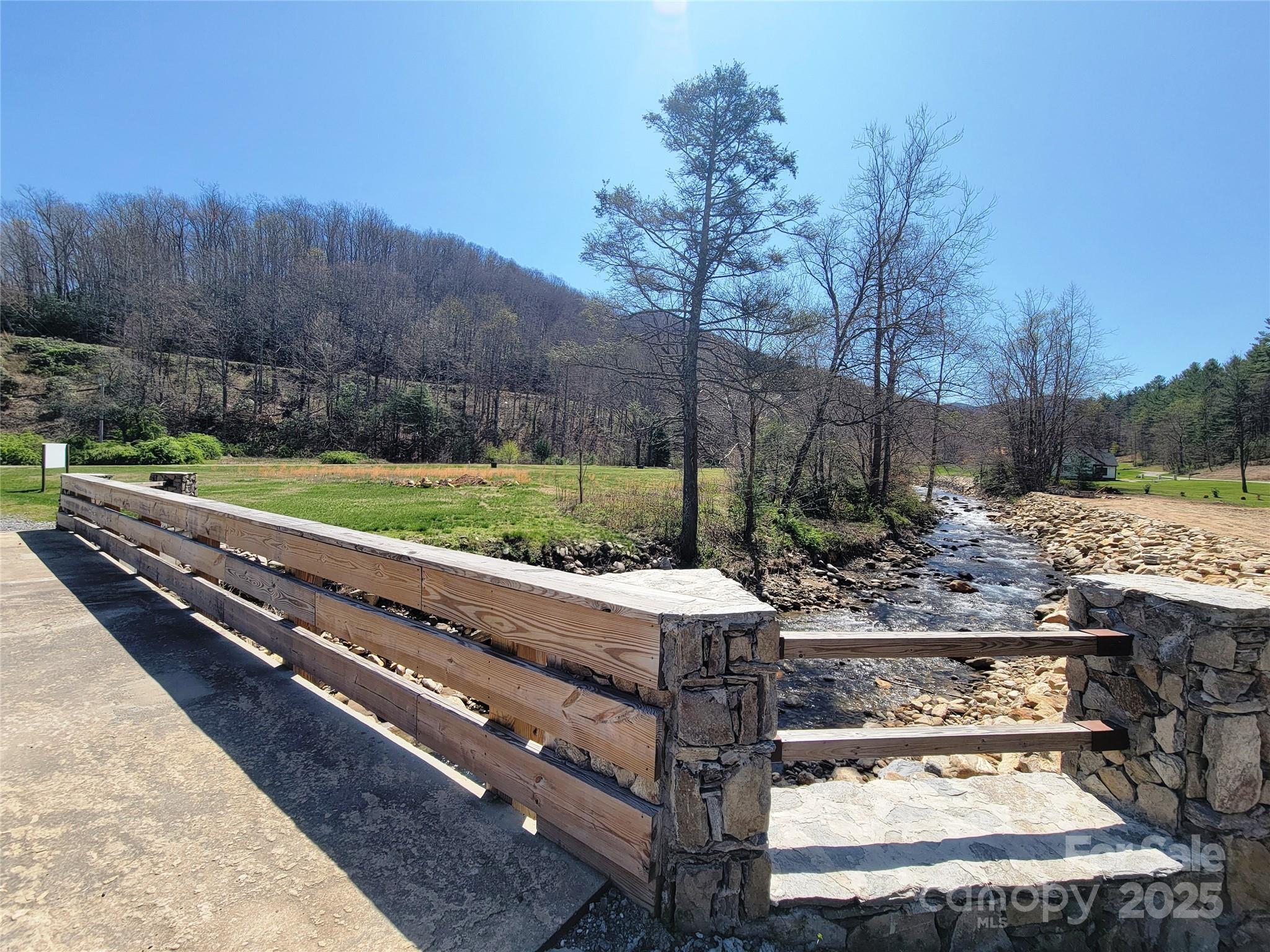 300 Shining Rock Drive 25 Property Photo 13