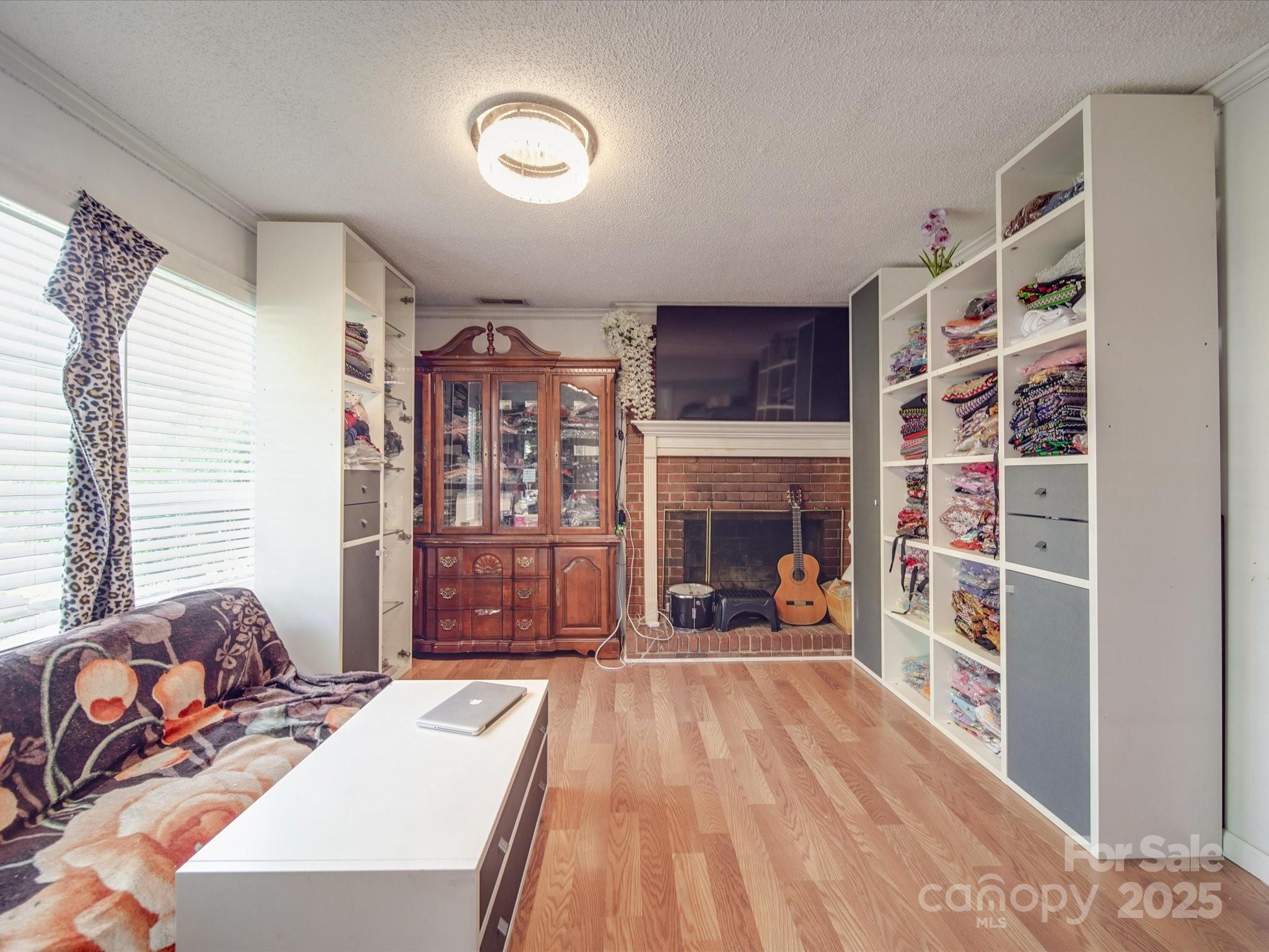 6820 Elm Forest Drive Property Photo 7