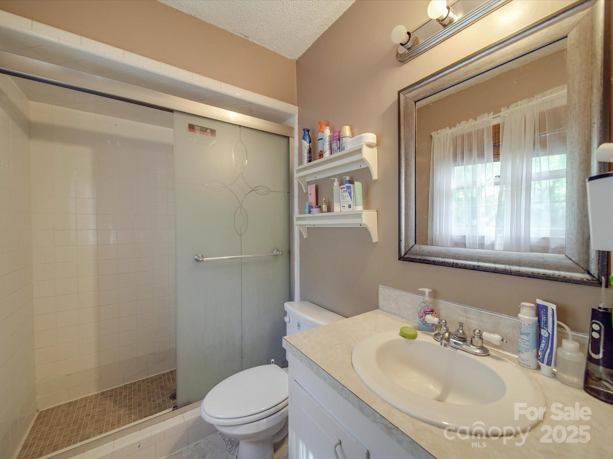 6820 Elm Forest Drive Property Photo 23