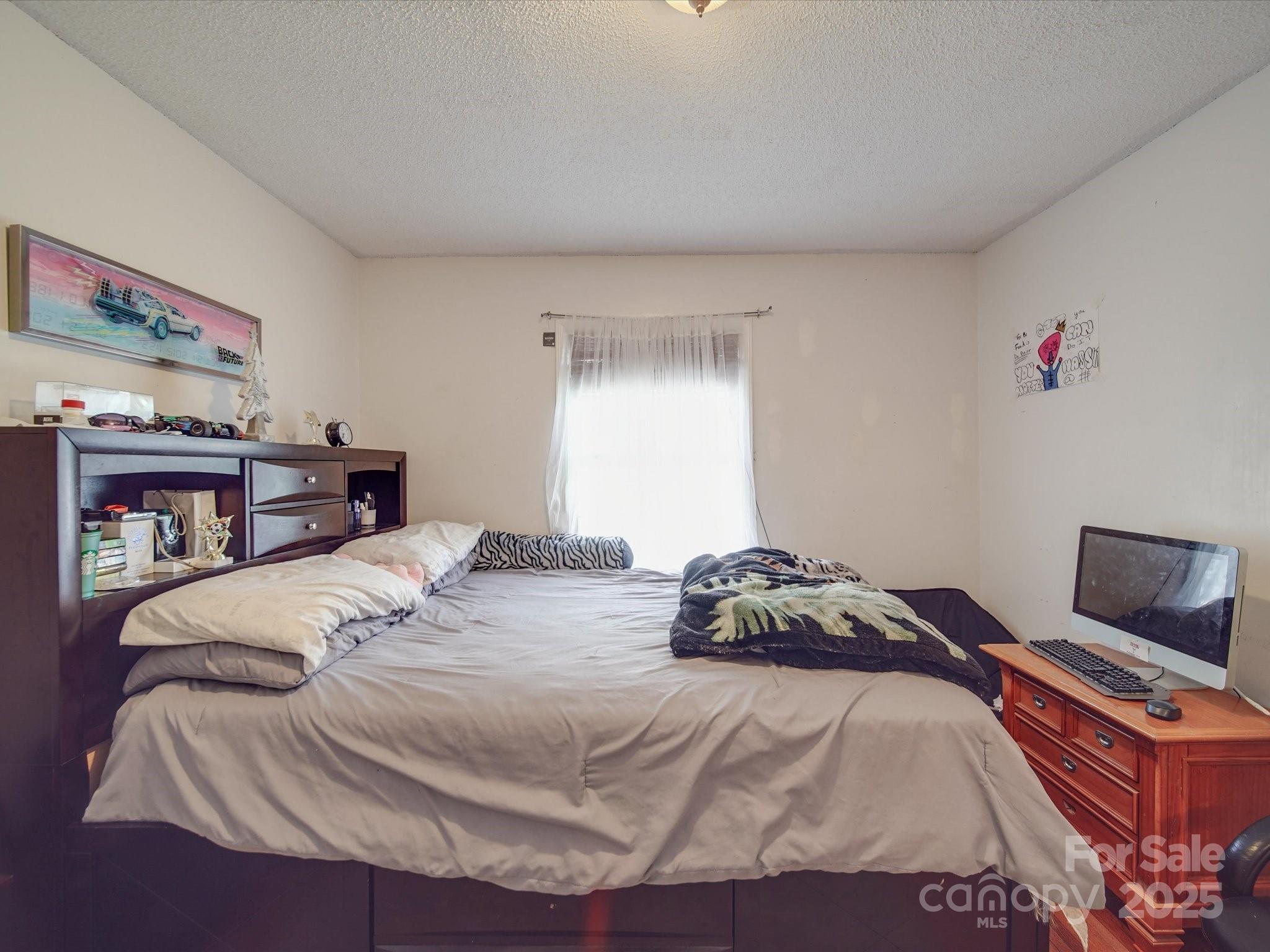 6820 Elm Forest Drive Property Photo 24
