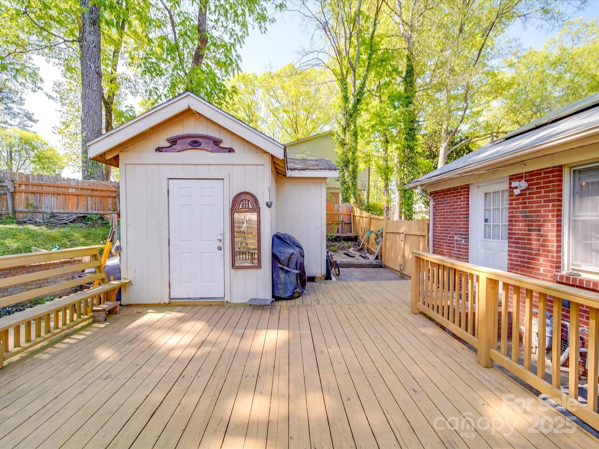 6820 Elm Forest Drive Property Photo 33