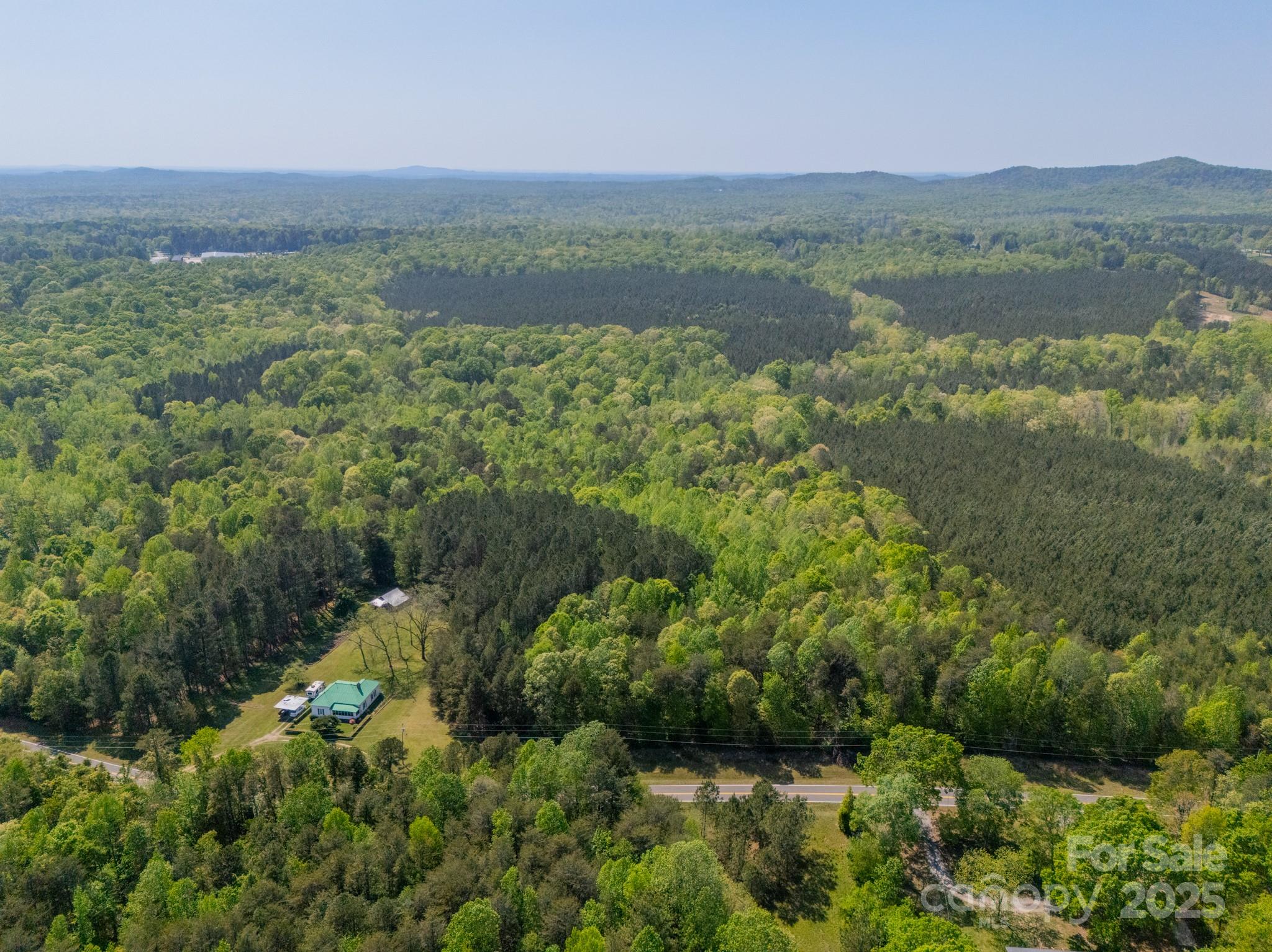 5264 Battleground Road Property Photo 11
