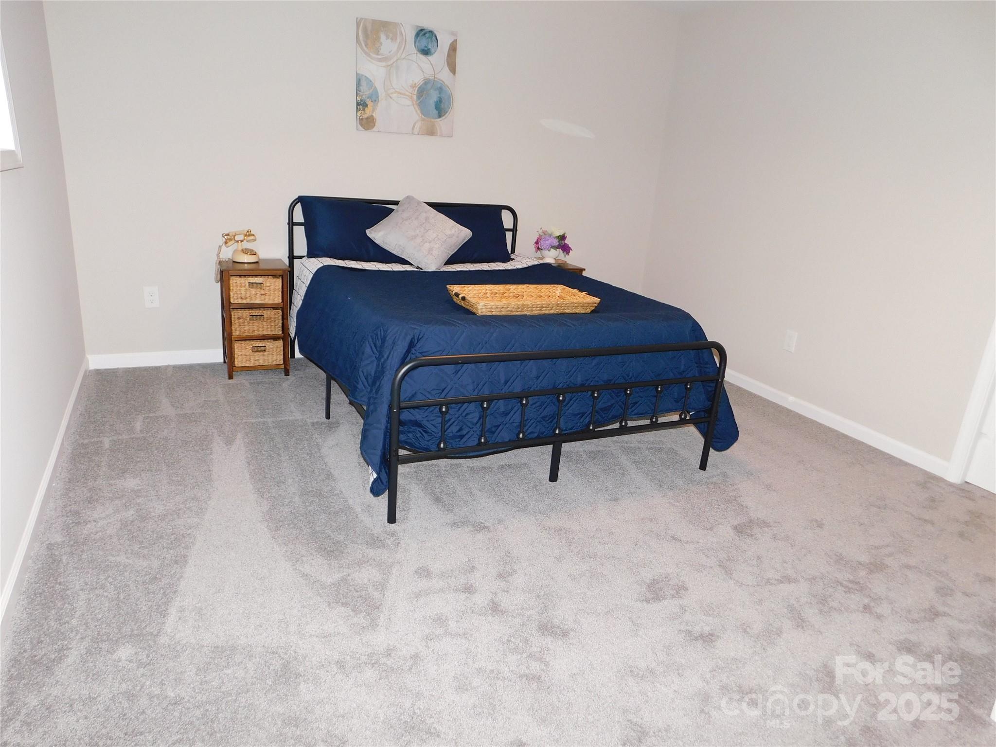 109 W Poplar Street Property Photo 19