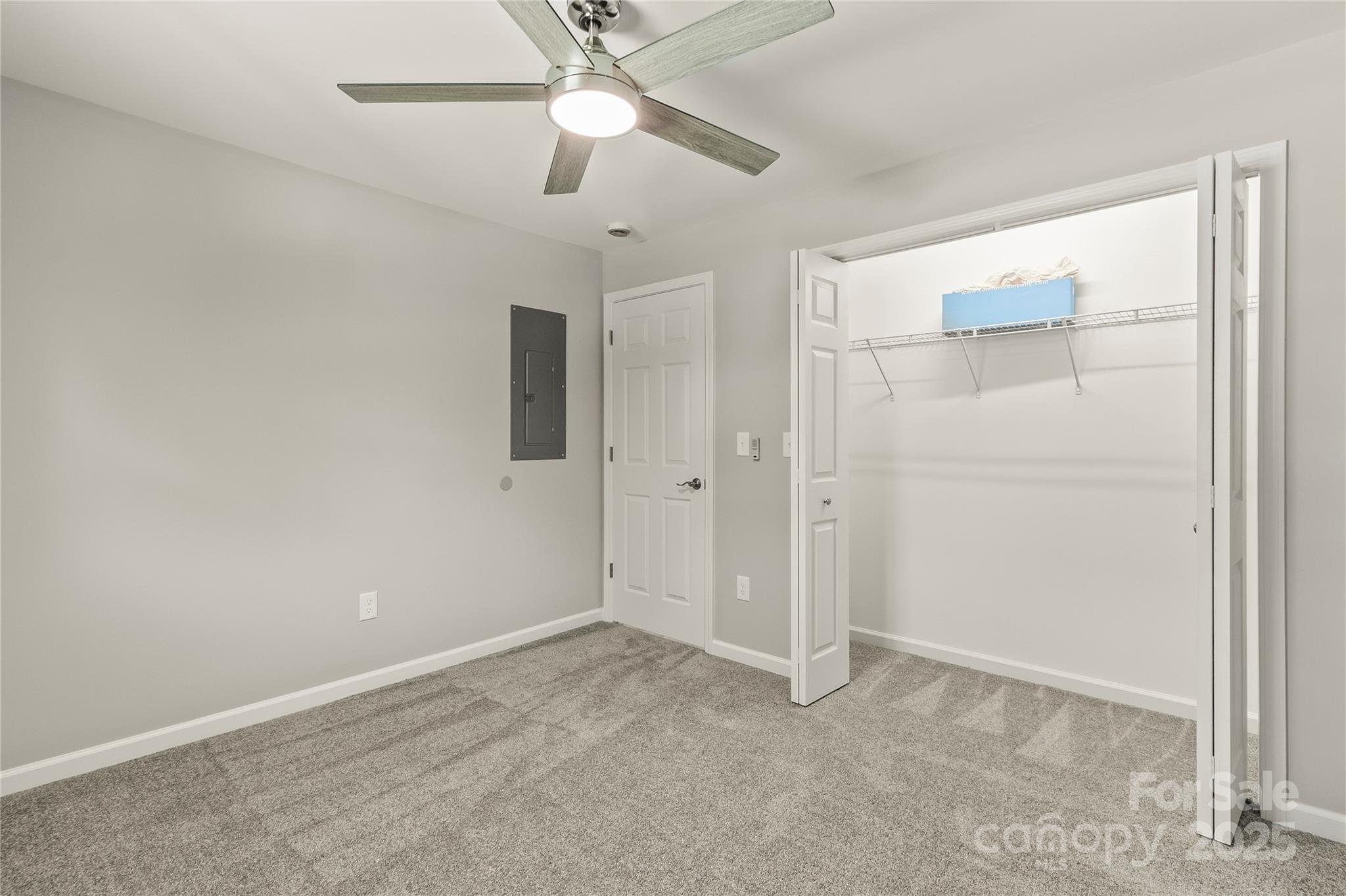 109 W Poplar Street Property Photo 32